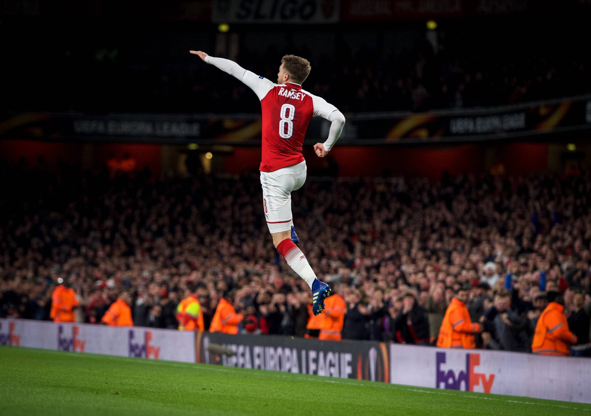 Από τον Μπιν Λάντεν στον Bowie: Ο παίκτης που κάθε φορά που σκόραρε κάποιος πέθαινε αποσύρθηκε