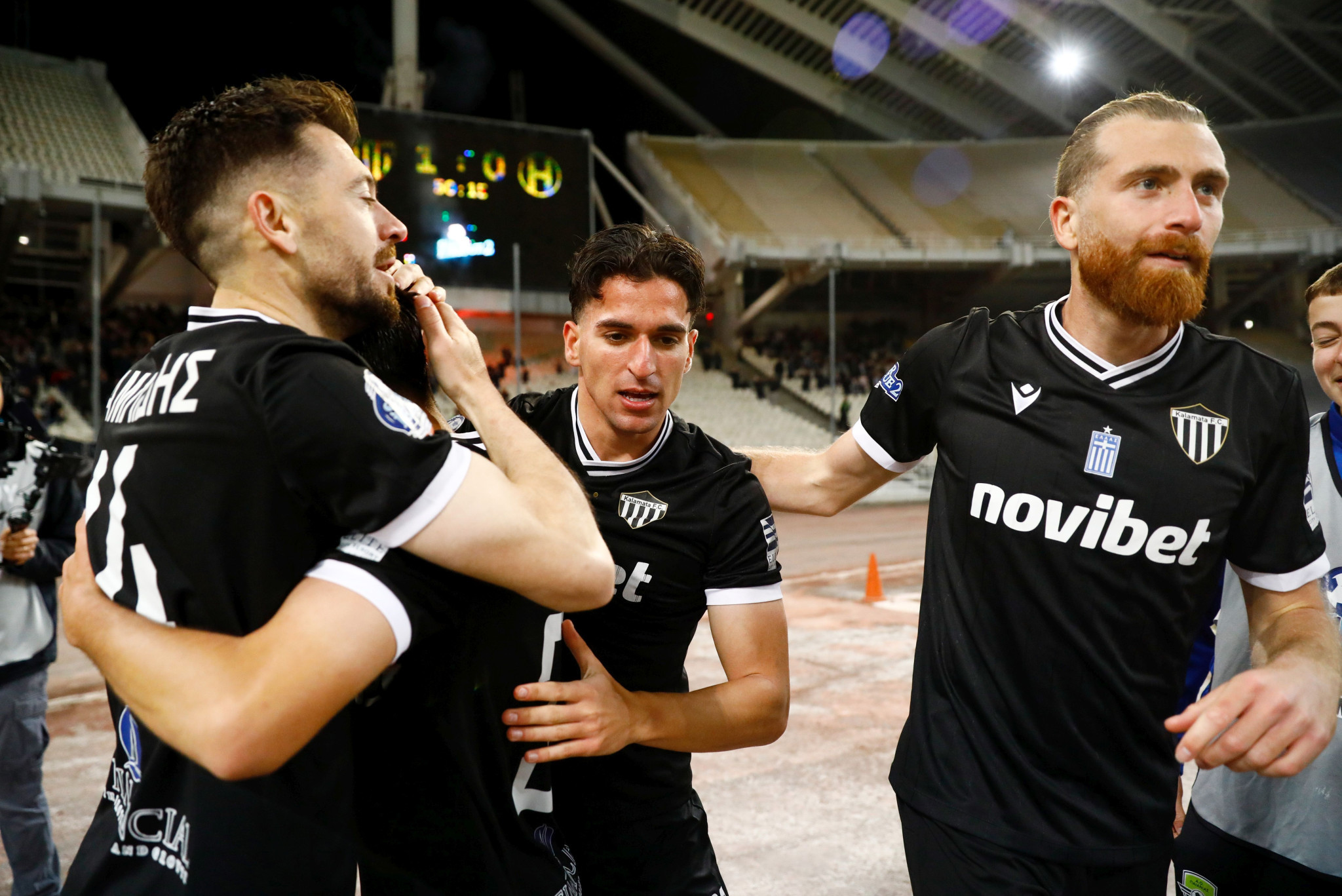 Με υπέροχο σουτ του Τσέλιου η Καλαμάτα παίρνει το προβάσισμα στο ΟΑΚΑ (video)