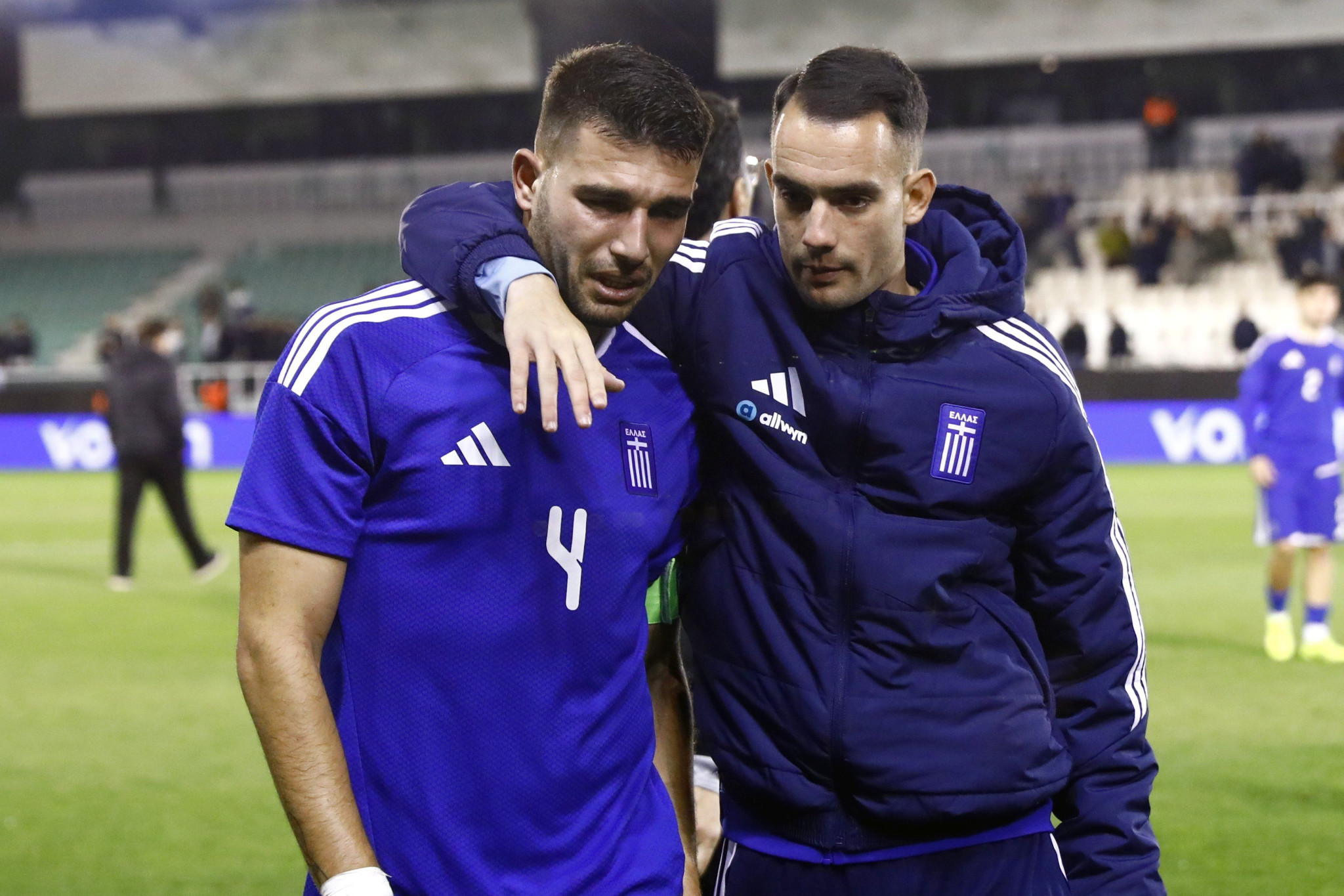 Ξέσπασε σε κλάματα ο Καλογερόπουλος μετά την ήττα της Ελπίδων από τη Γερμανία (video)