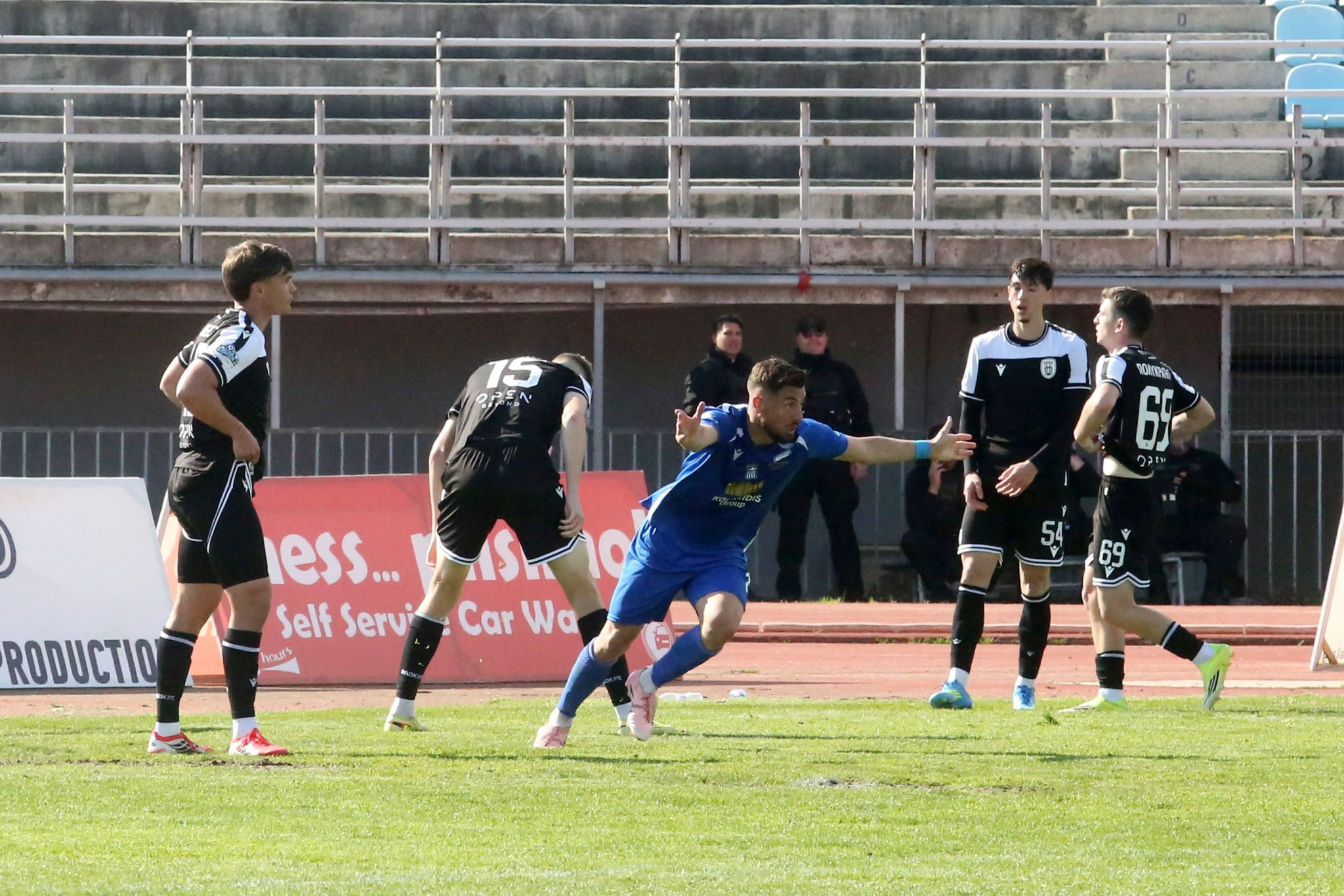 Η Καβάλα έβαλε «φωτιά» στην υπόθεση - παραμονή με ανατροπή κόντρα στον ΠΑΟΚ Β