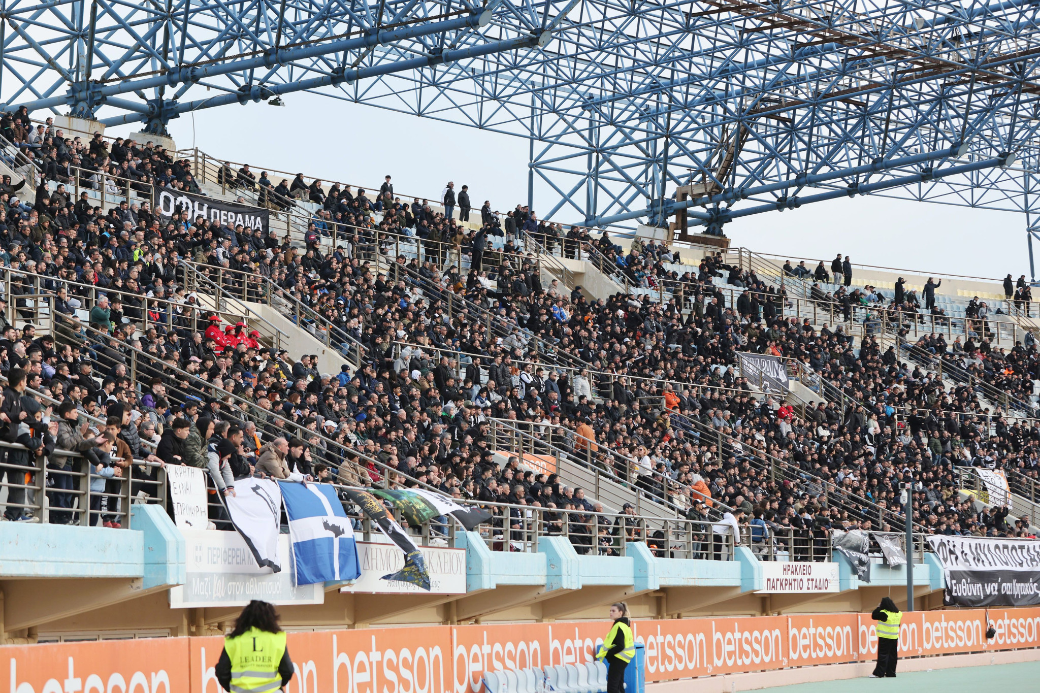 Αλλαγή πλάνου μετάβασης των οπαδών του ΟΦΗ στον Βόλο για τον τελικό Κυπέλλου