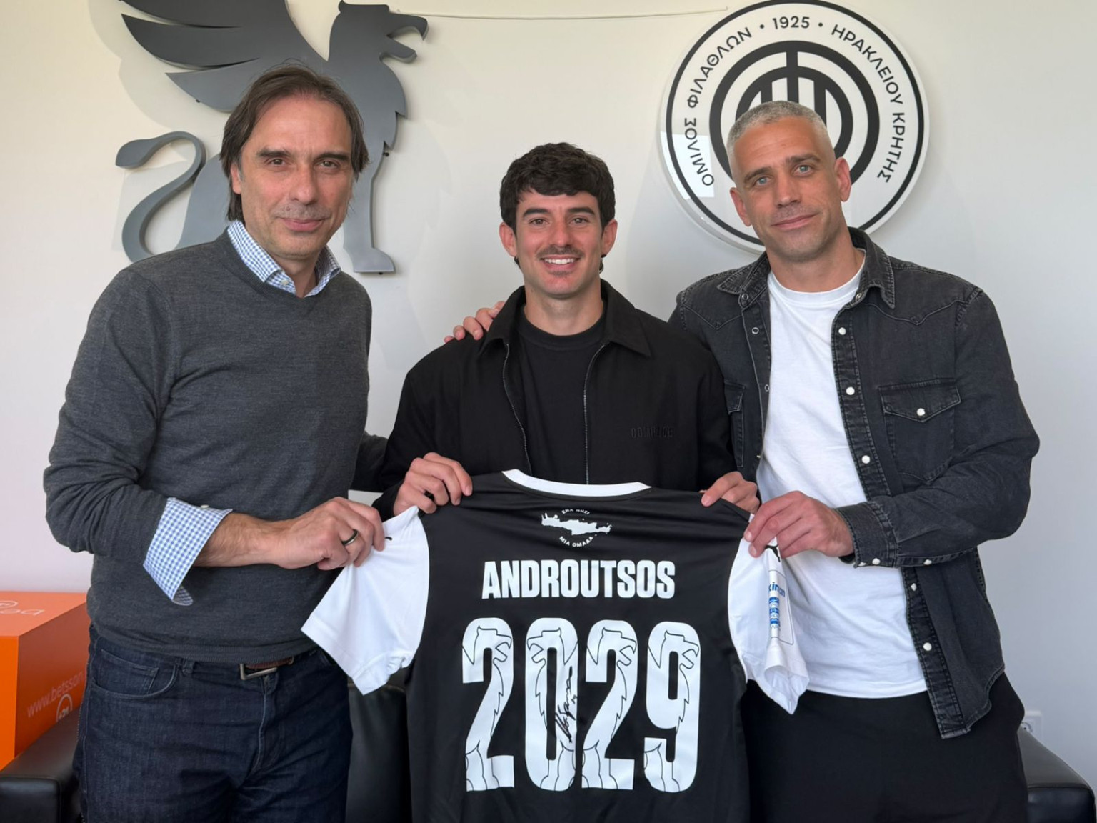 Ανανέωσε με Ανδρούτσο έως το 2029 ο ΟΦΗ