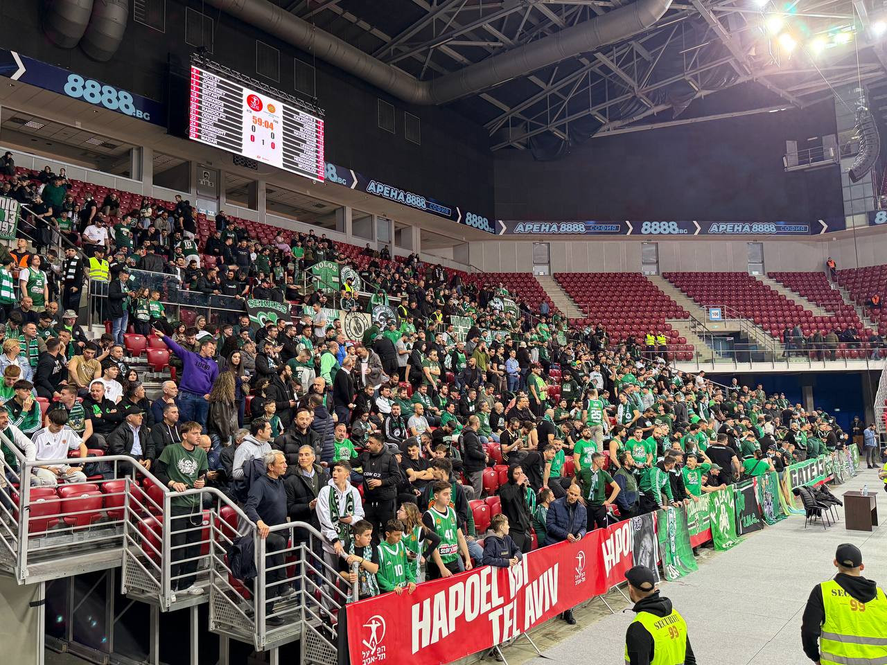 «Πράσινη» απόβαση στη Σόφια: Μαγική ατμόσφαιρα από σχεδόν 6.000 φίλους του Παναθηναϊκού (video)