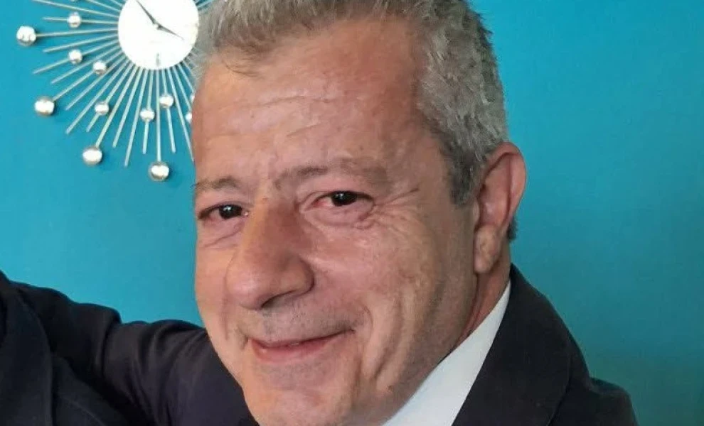 Πέθανε ο δημοσιογράφος Νίκος Παπαδάκος