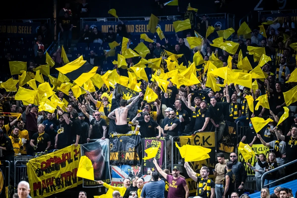 Με τον κόσμο στο πλευρό της στη Βαρκελώνη κόντρα στη Μπανταλόνα η ΑΕΚ