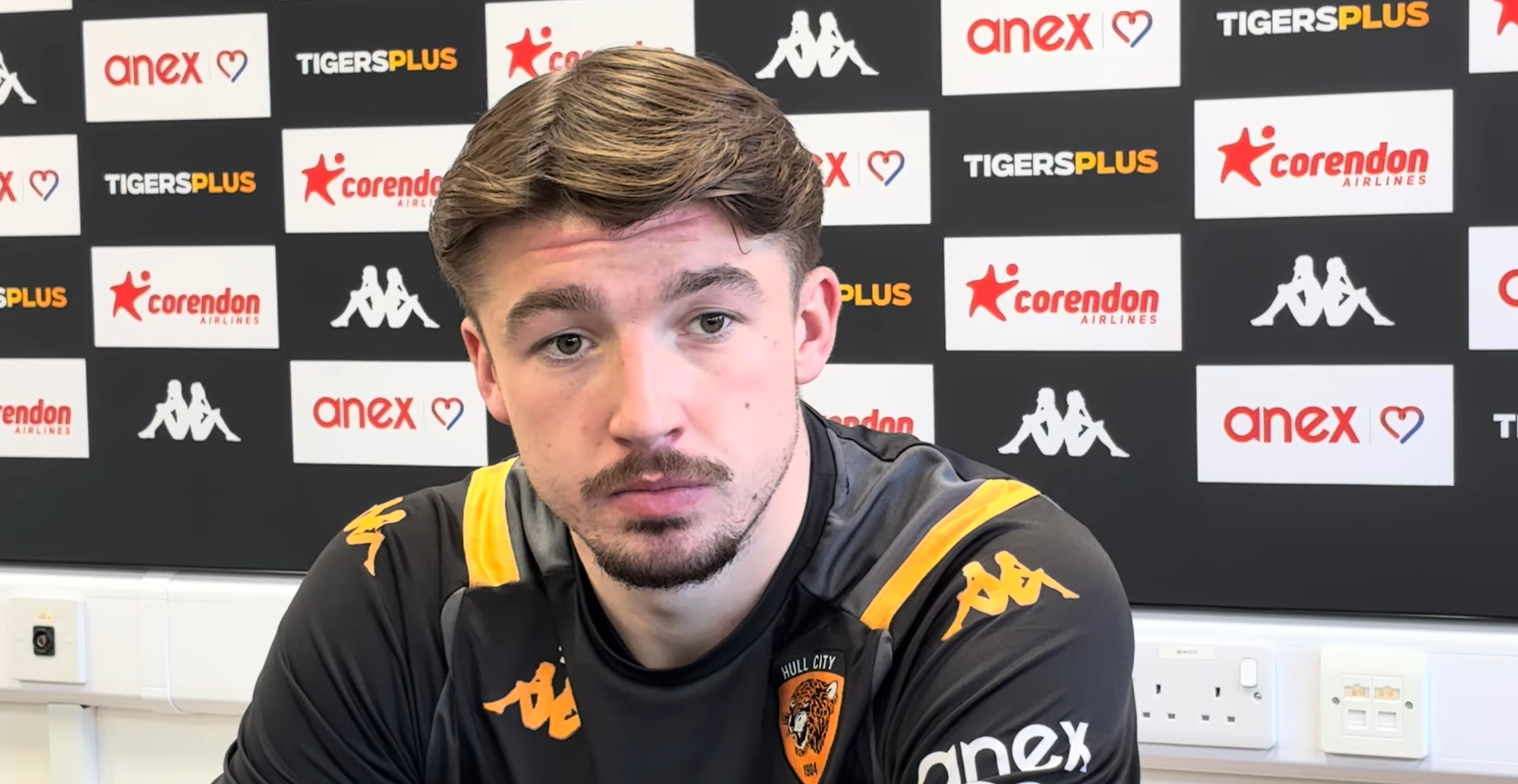 «Ο Παναθηναϊκός θέλει τους Χιούζ και Πάντουρ από την Χαλ»