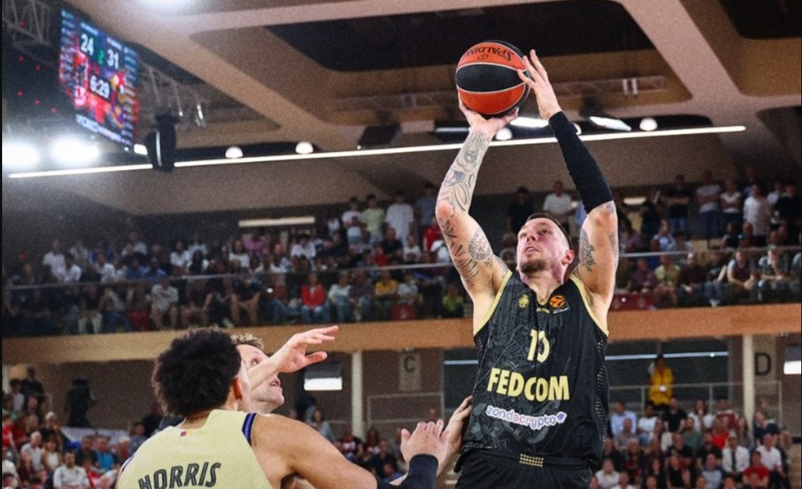 Η ελλιπής Μονακό «καθάρισε» την Μπαρτσελόνα