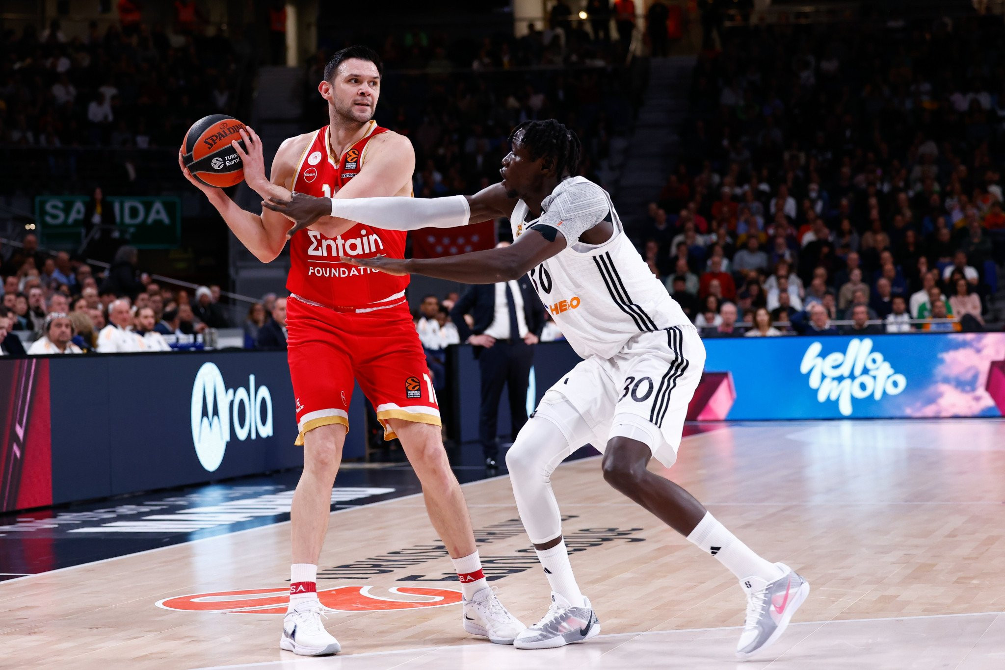 Euroleague: Ξεκινά με το δεξί ο Ολυμπιακός – Ειδικό με Παπανικολάου στο 2.05