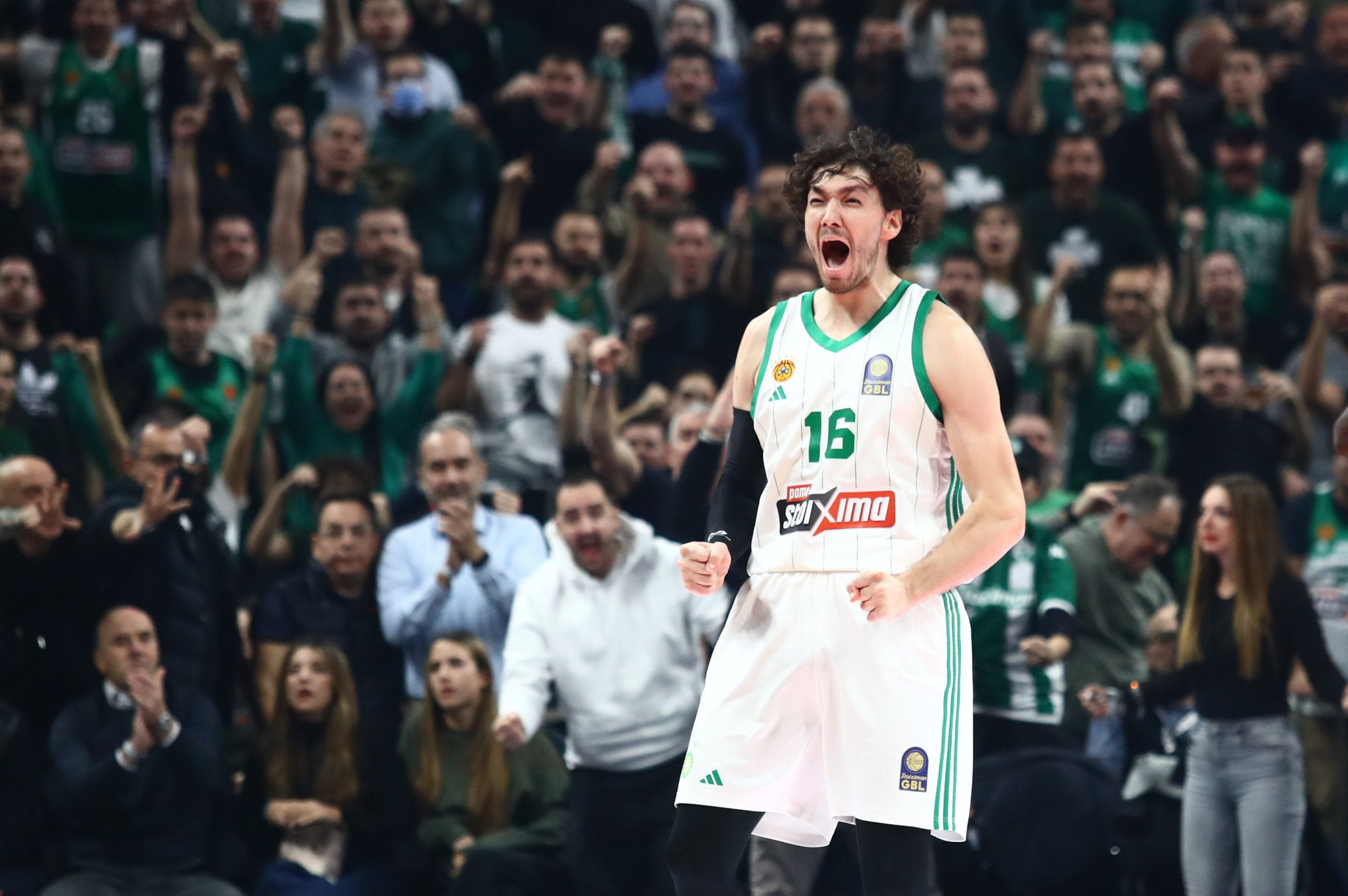 Οσμάν... 2027 και επίσημα στον Παναθηναϊκό - «Ευλογημένος που είμαι σε μια μυθική ομάδα»