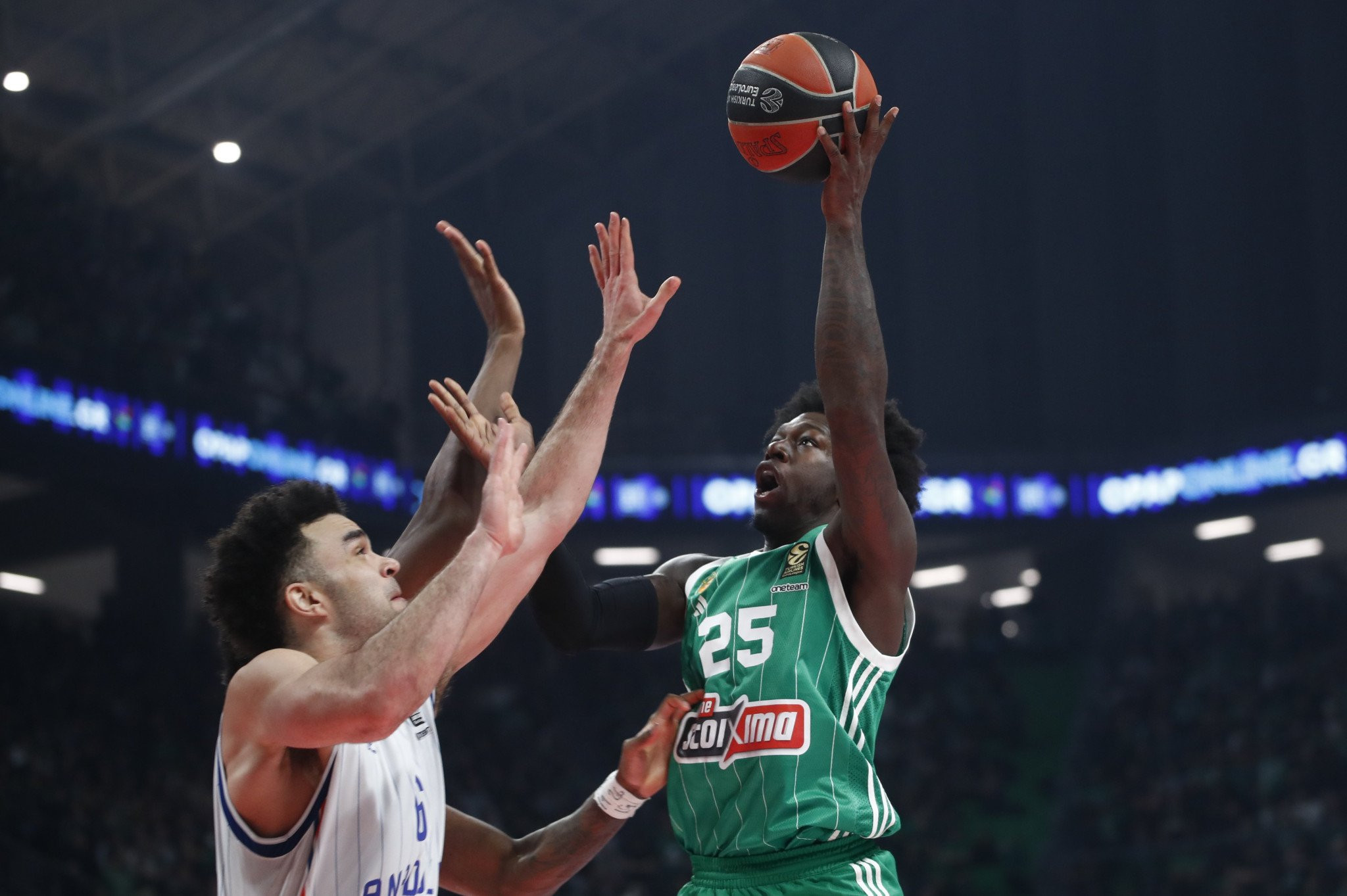 Πού θα δείτε το Game 1 του Παναθηναϊκού με την Εφές στα Playoffs της Euroleague