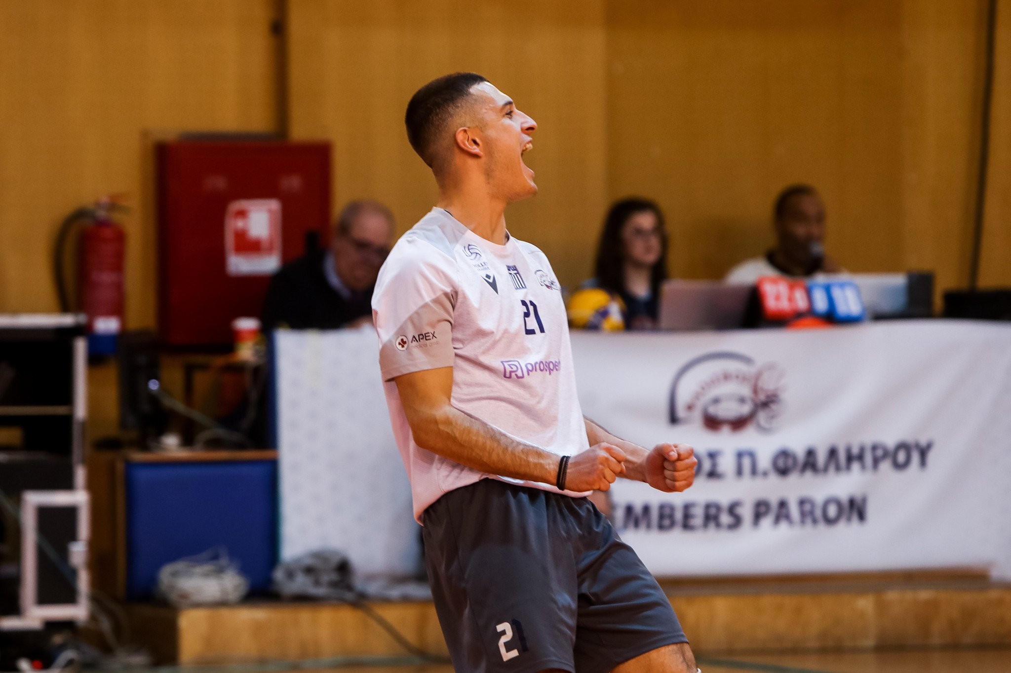 Ανανεώνει άμεσα για την νέα σεζόν Σωνάκη και Μελλέ ο Φλοίσβος Παλαιού Φαλήρου