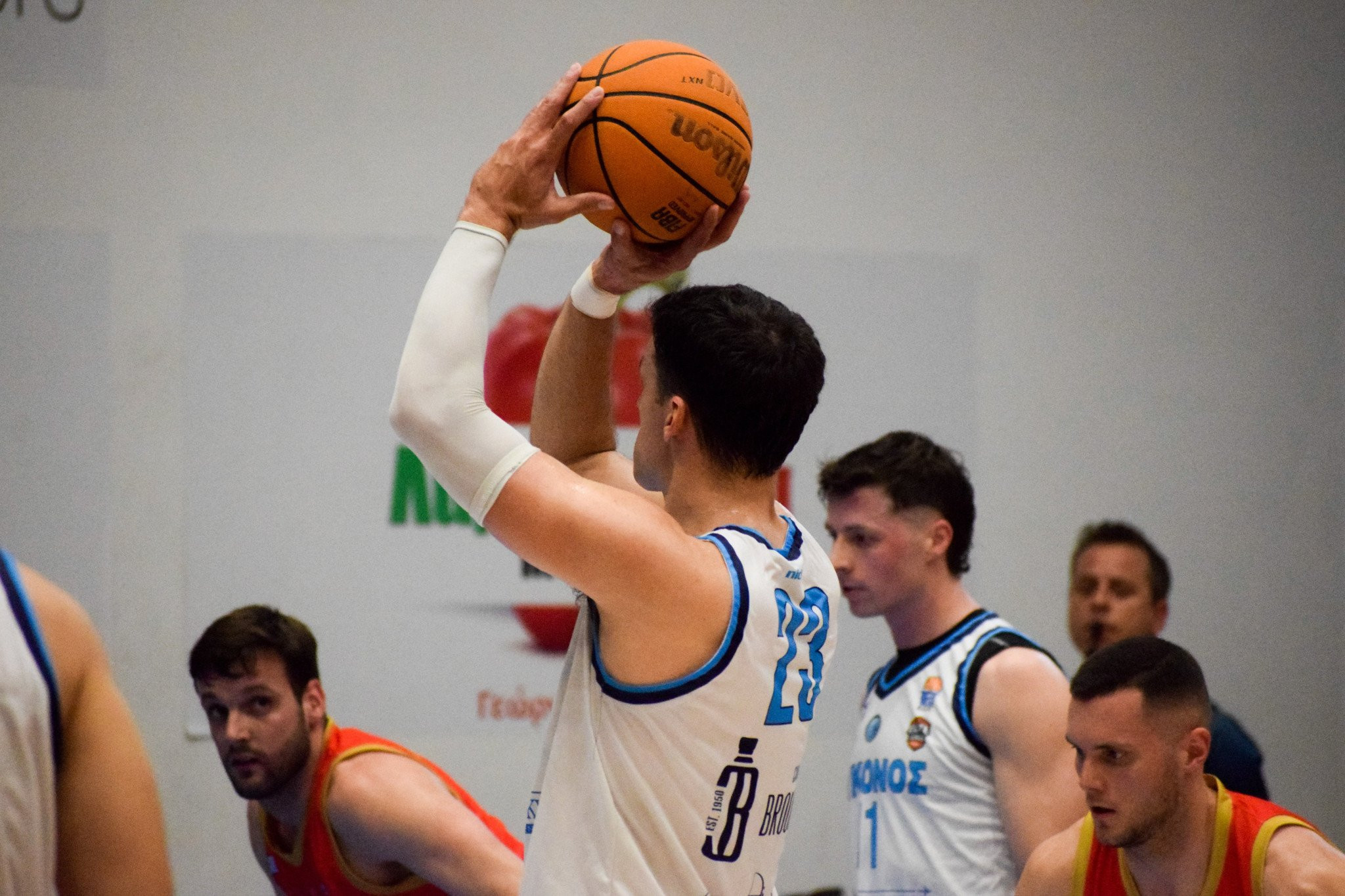 Ένα βήμα πριν το F4 η Μύκονος με το 3-0 κόντρα στον Πανερρυθραϊκό - Νίκη Κόροιβου στο Ψυχικό