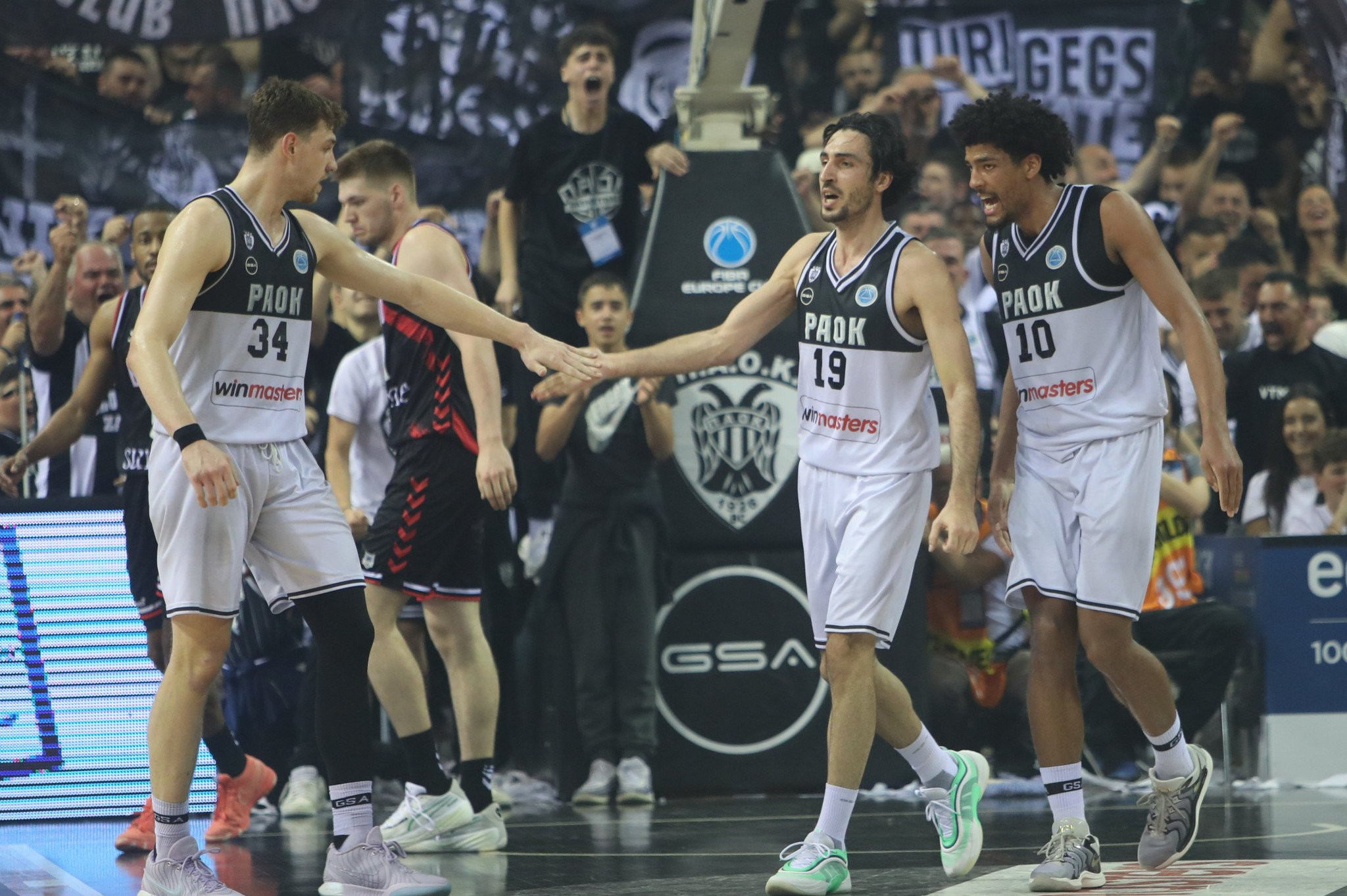 Τα στιγμιότυπα από τον τελικό του ΠΑΟΚ με την Μπιλμπάο