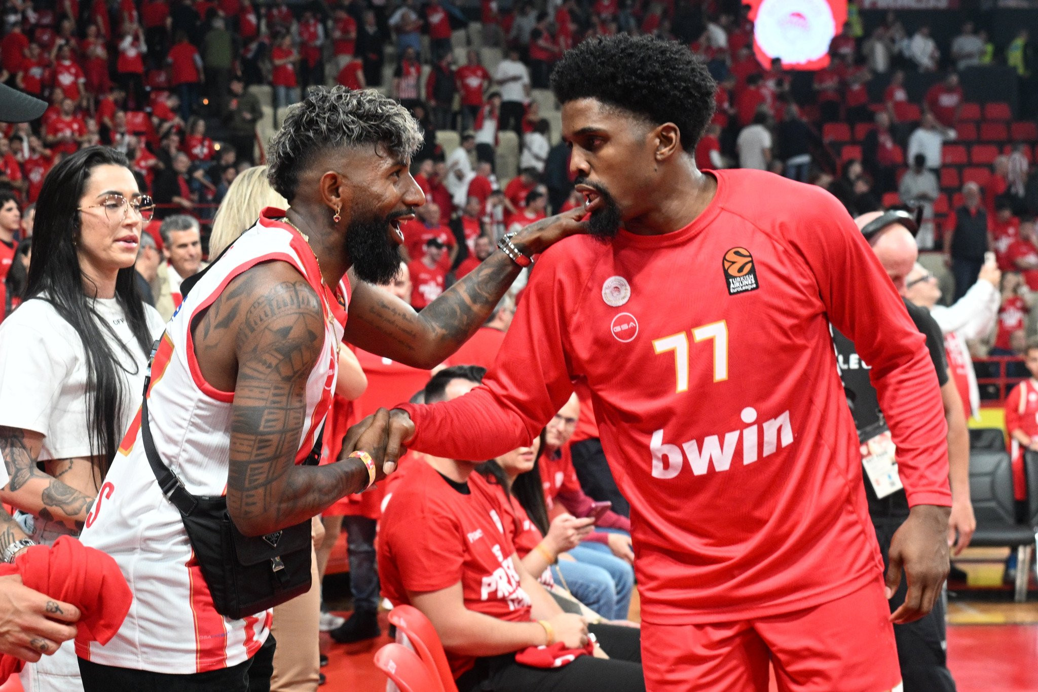 Τα συγχαρητήρια του Ροντινέι στη Βανδή και η επιθυμία του να πάρει ελληνικό διαβατήριο