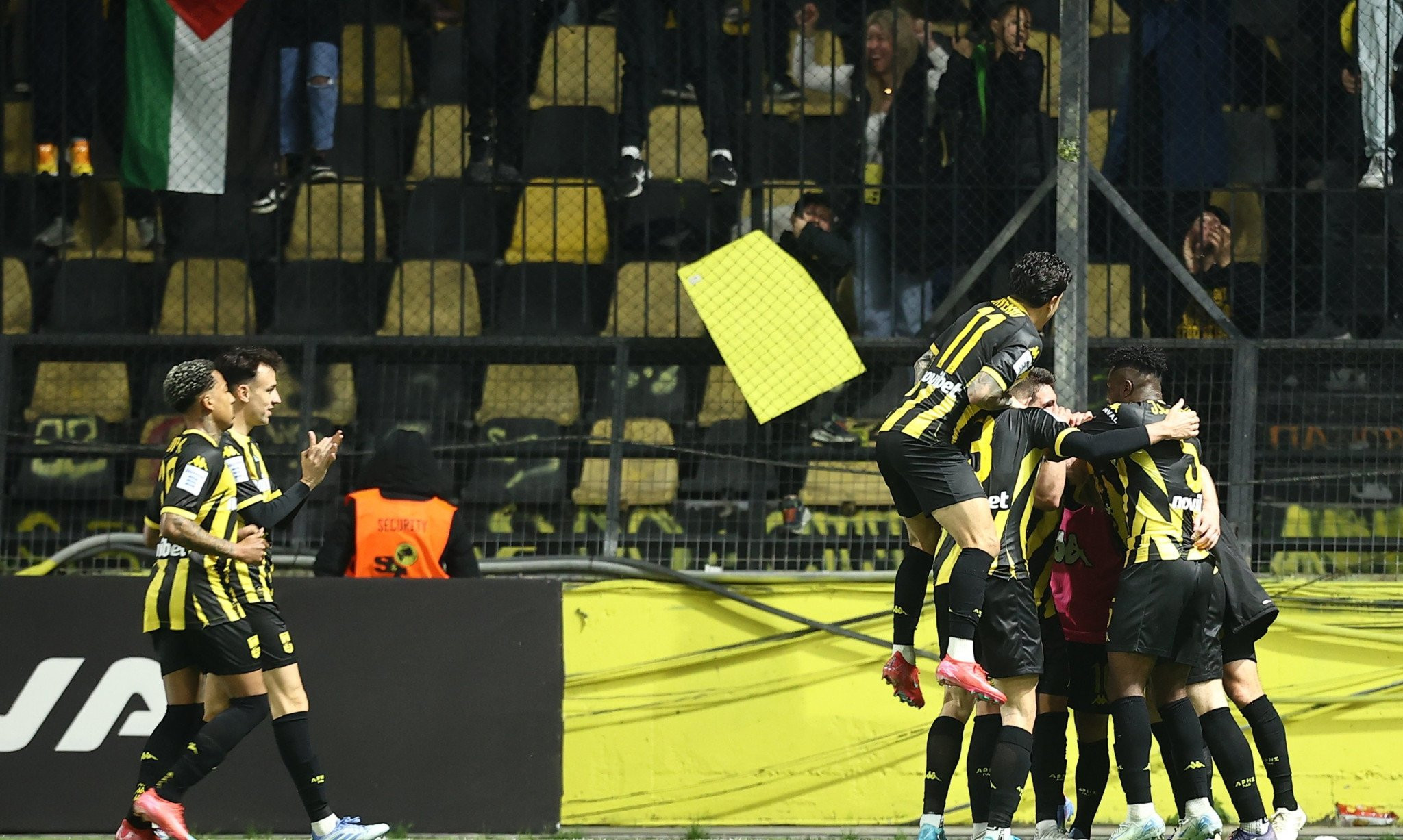 «Καλπάζει» για την 5η θέση ο Άρης, κέρδισε δύσκολα τον Ατρόμητο