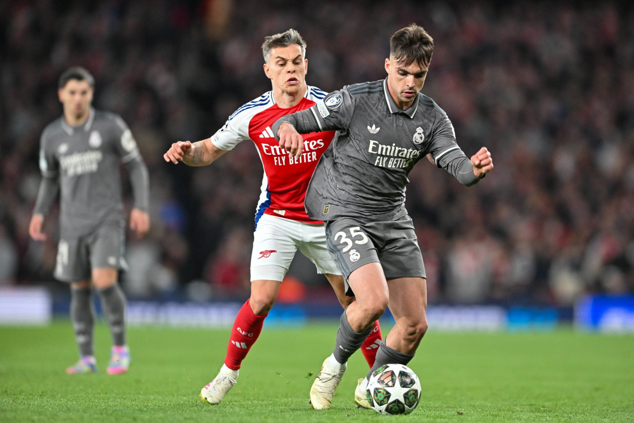 Champions League: Οι αριθμοί που δείχνουν γιατί η Άρσεναλ θα προκριθεί!