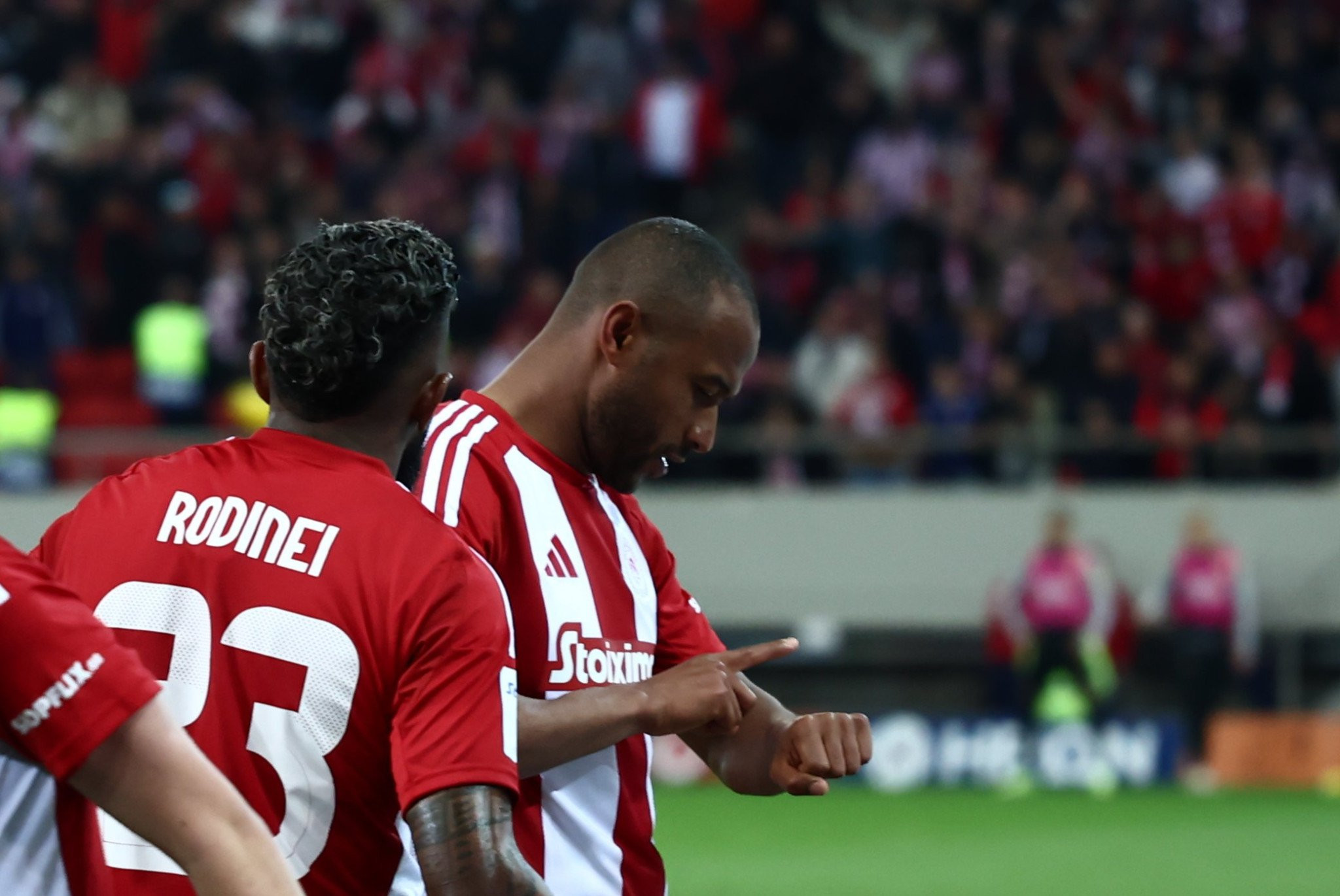 Ο Ελ Κααμπί έδειξε στον Ροντινέι ότι ήρθε η ώρα του τίτλου