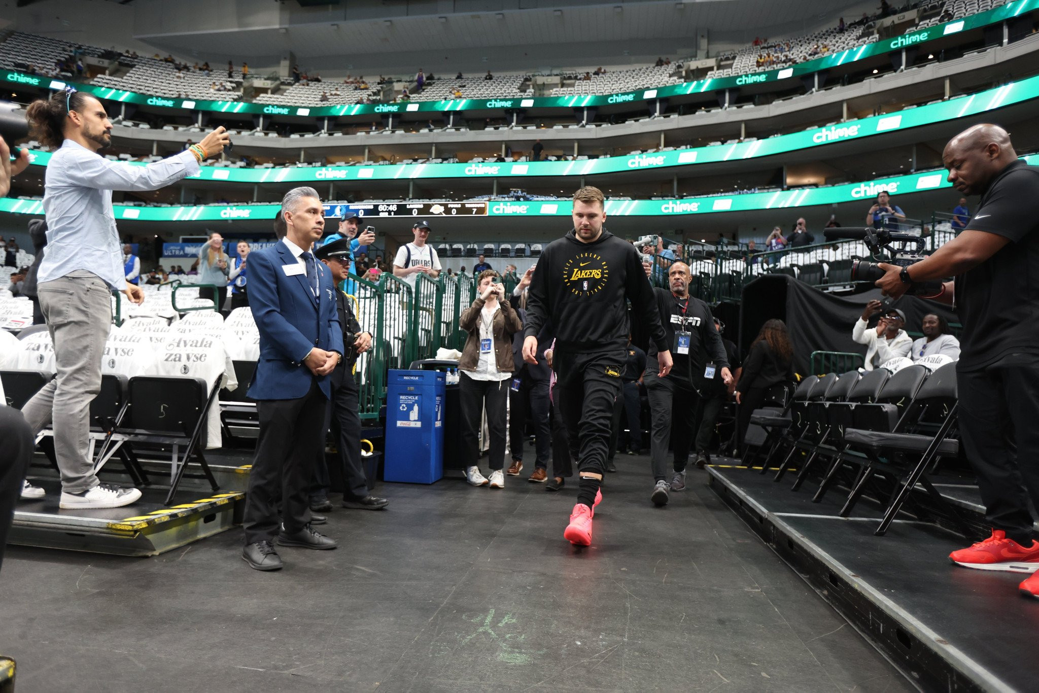 Αποκάλυψη για τις σχέσεις Ντόντσιτς και Μάβερικς: Όλα... τελείωσαν 18 μήνες πριν την ανταλλαγή