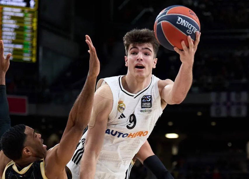 Ο Χούγκο Γκονζάλεθ της Ρεάλ Μαδρίτης μπαίνει στο Draft του 2025