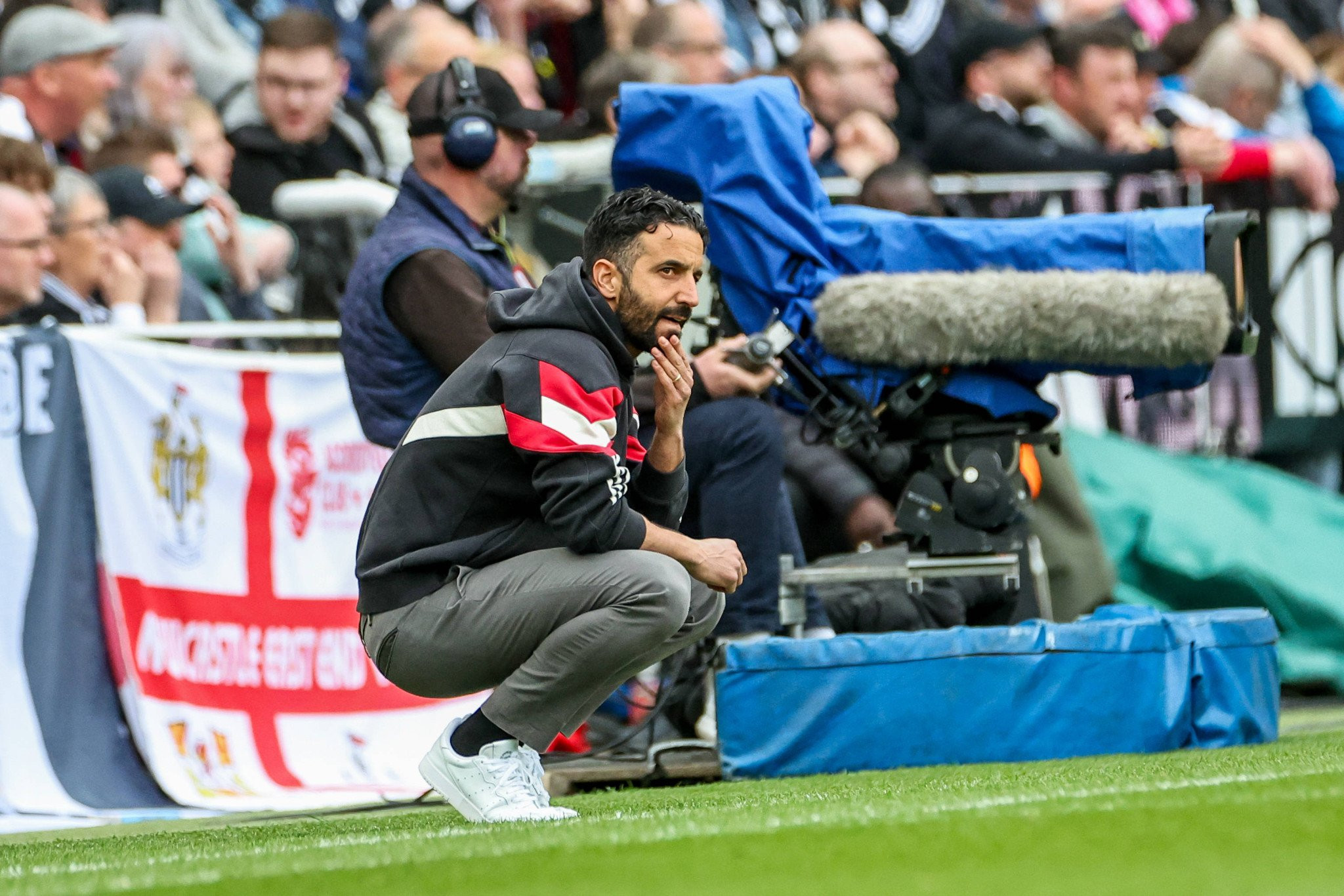 Αμορίμ: «Δεν με ενδιαφέρει η κριτική»