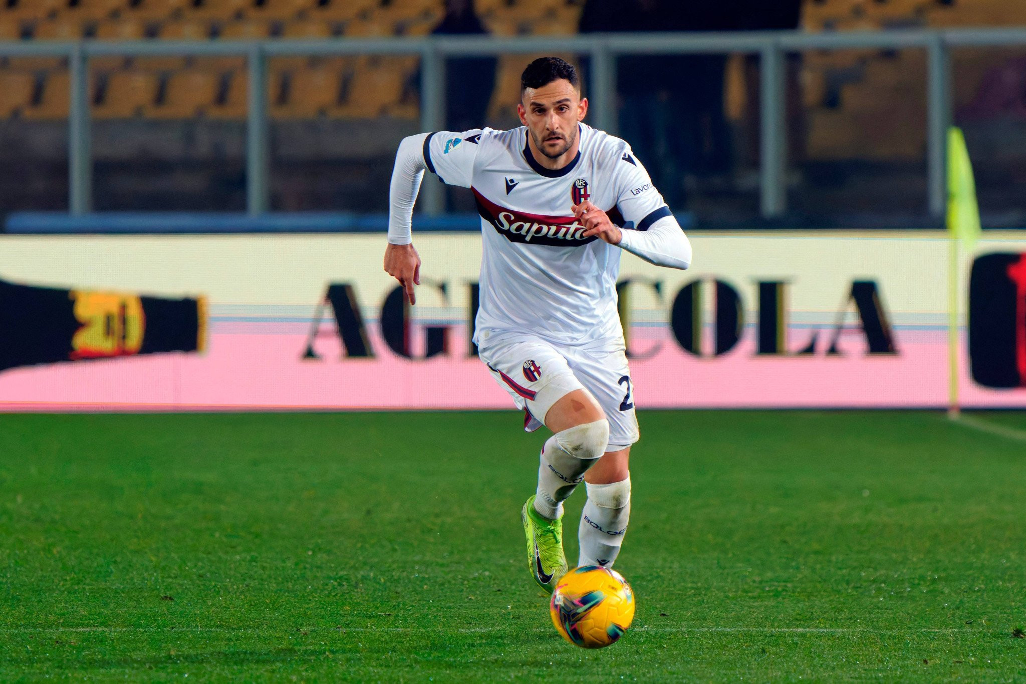 «ΑΕΚ και Ολυμπιακός στην κούρσα για τον Λυκογιάννη»