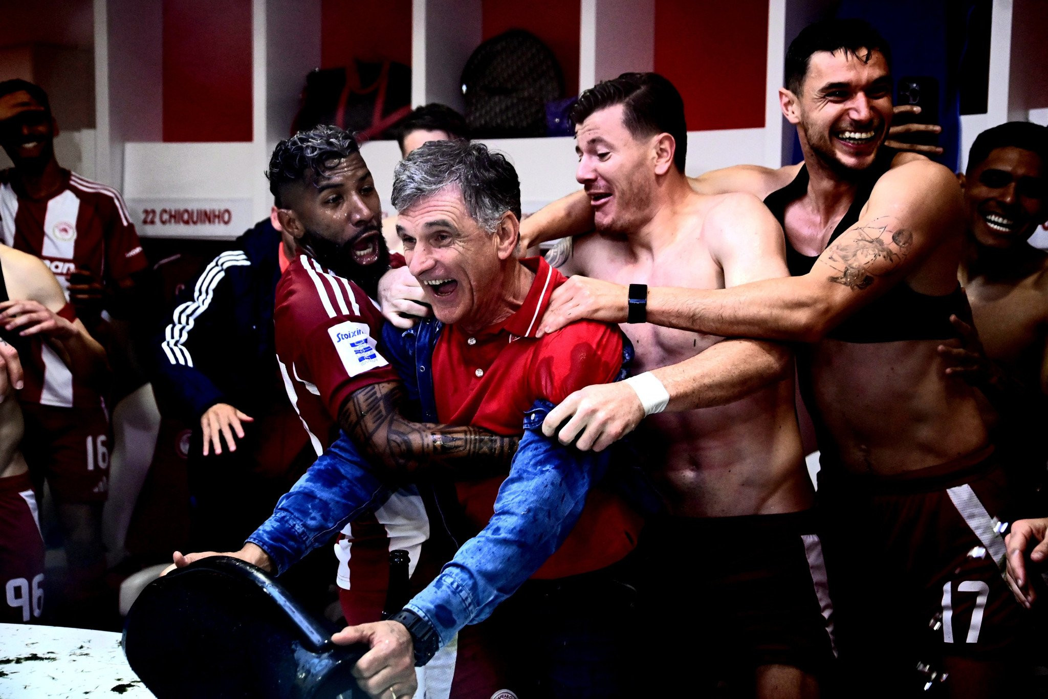 Αποθέωση για τον Μεντιλίμπαρ και στην Ισπανία: «Ο ροκ σταρ του Πειραιά»