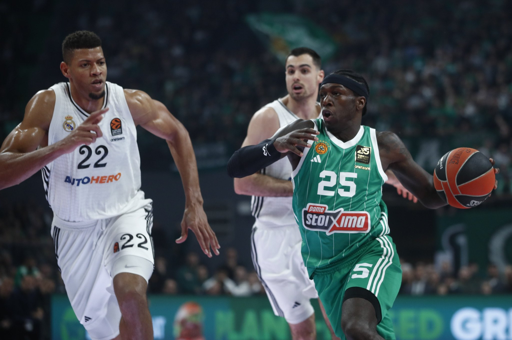 Αντίδραση Ναν για το βραβείο MVP που πήρε ο Ταβάρες