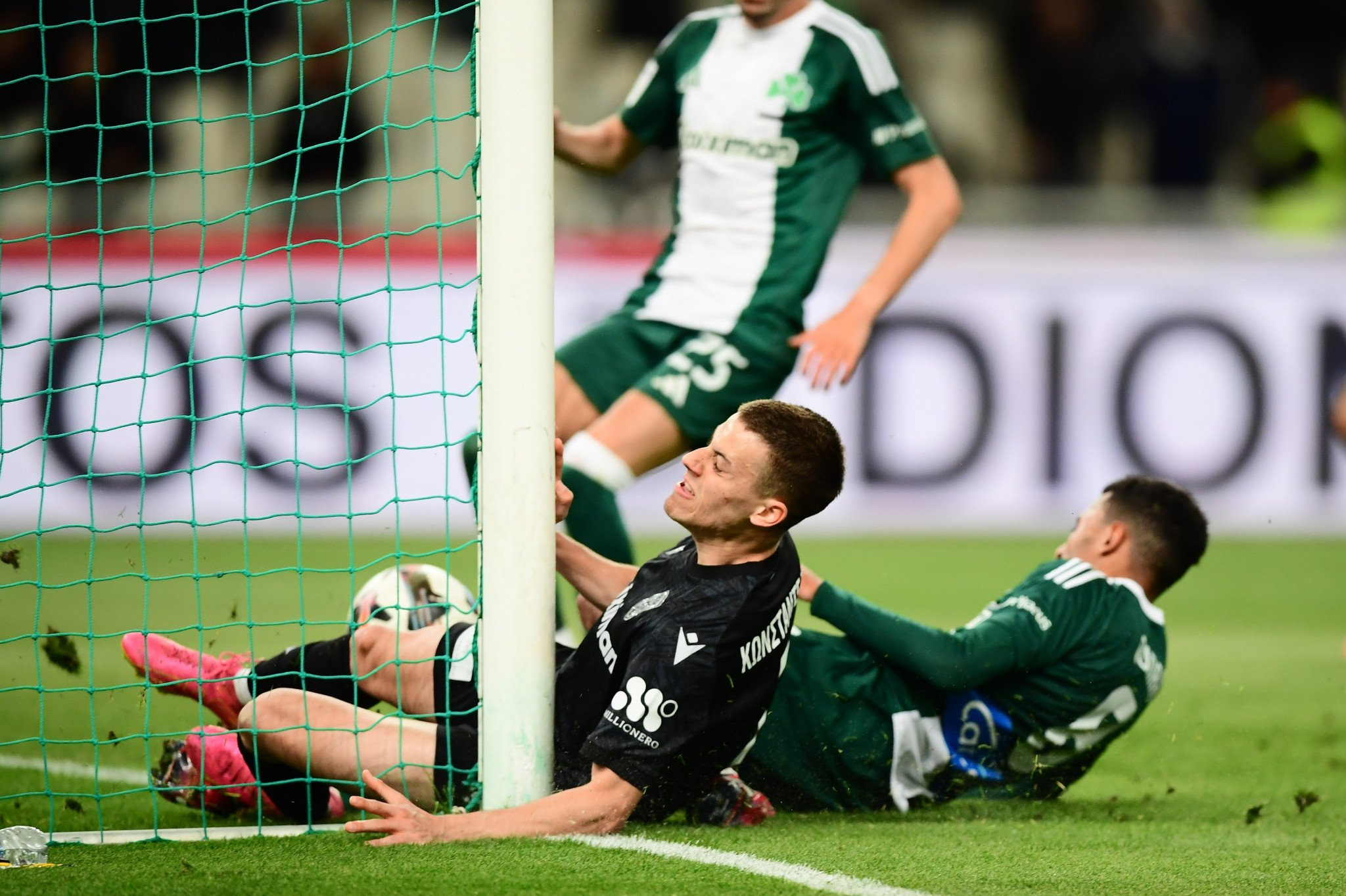 Λάθος Σιώπη, κούρσα Τάισον, γκολ ο Κωνσταντέλιας - Επεσε πάνω στο δοκάρι όταν σκόραρε