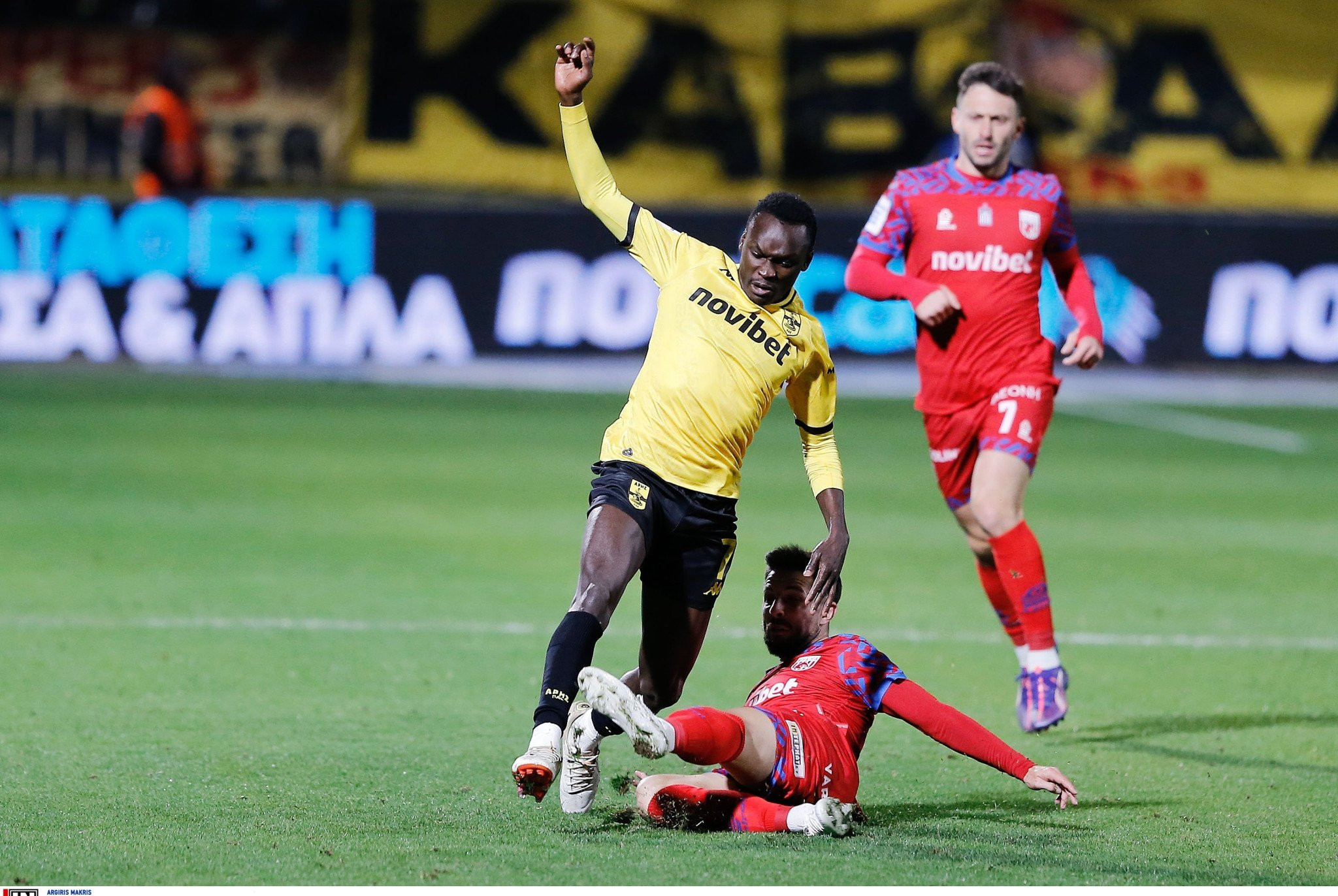 Ο Σίστο θεωρείται… τελειωμένος και στην πατρίδα του