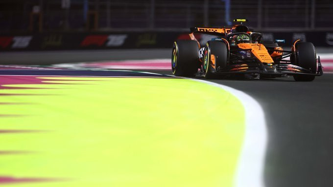 Η κόντρα της McLaren και της Red Bull συνεχίζεται εκτός πίστας