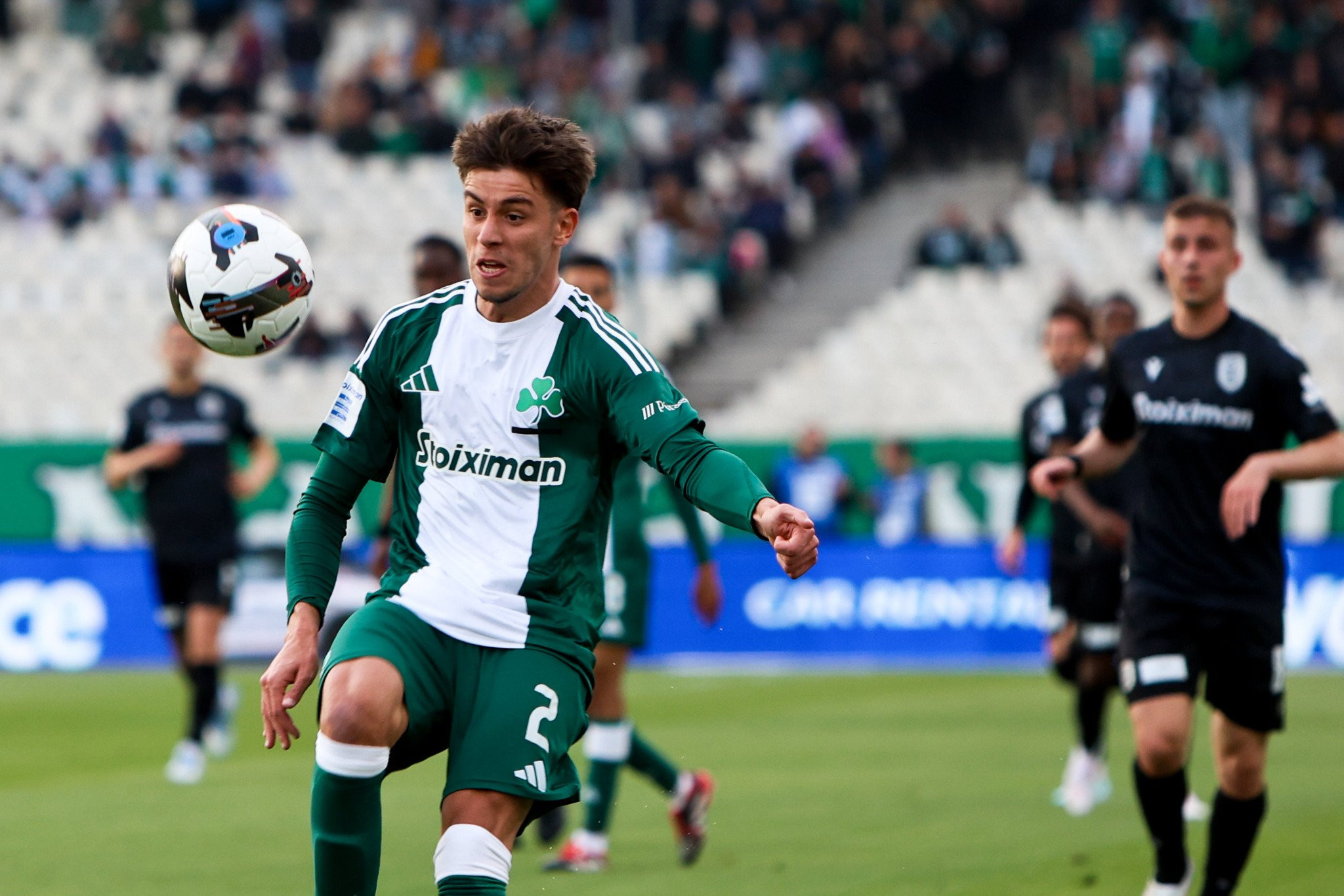 Το γερό μπάσιμο από Premier League παγώνει τις εξελίξεις για Βαγιαννίδη και Σπόρτινγκ