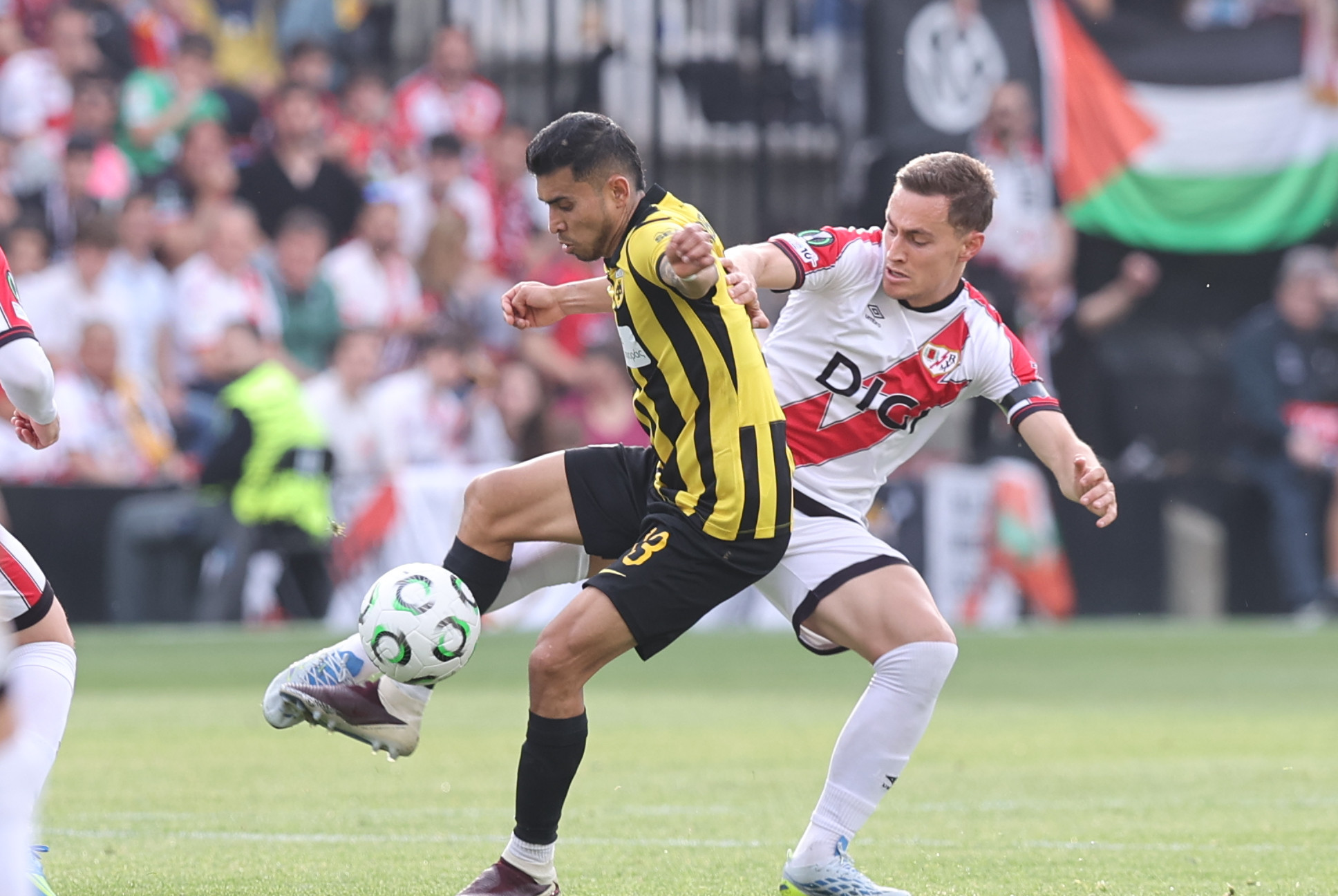 «Πλιάτσικο» της Ρεάλ στη Ράγιο – Απέκτησε τρία νεαρά αστέρια πριν την ΑΕΚ