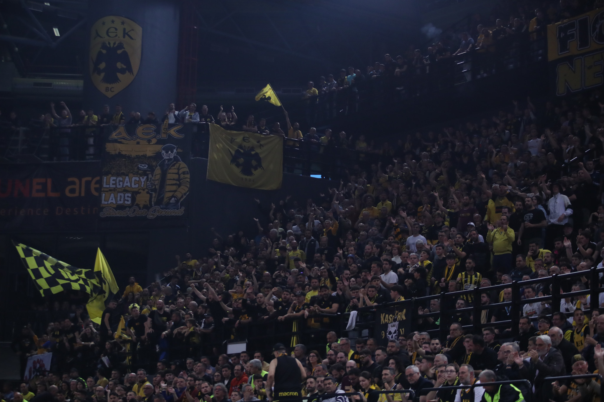 Ο κόσμος της ΑΕΚ γίνεται... έκτος παίκτης κόντρα στον Ολυμπιακό