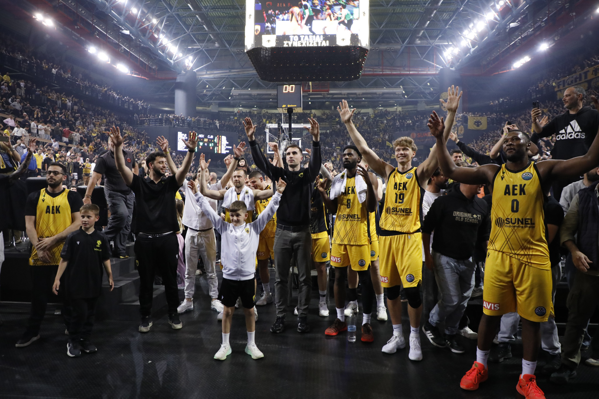 Video του Athletiko από τα πανηγύρια της ΑΕΚ για την πρόκριση στο Final 4 του BCL