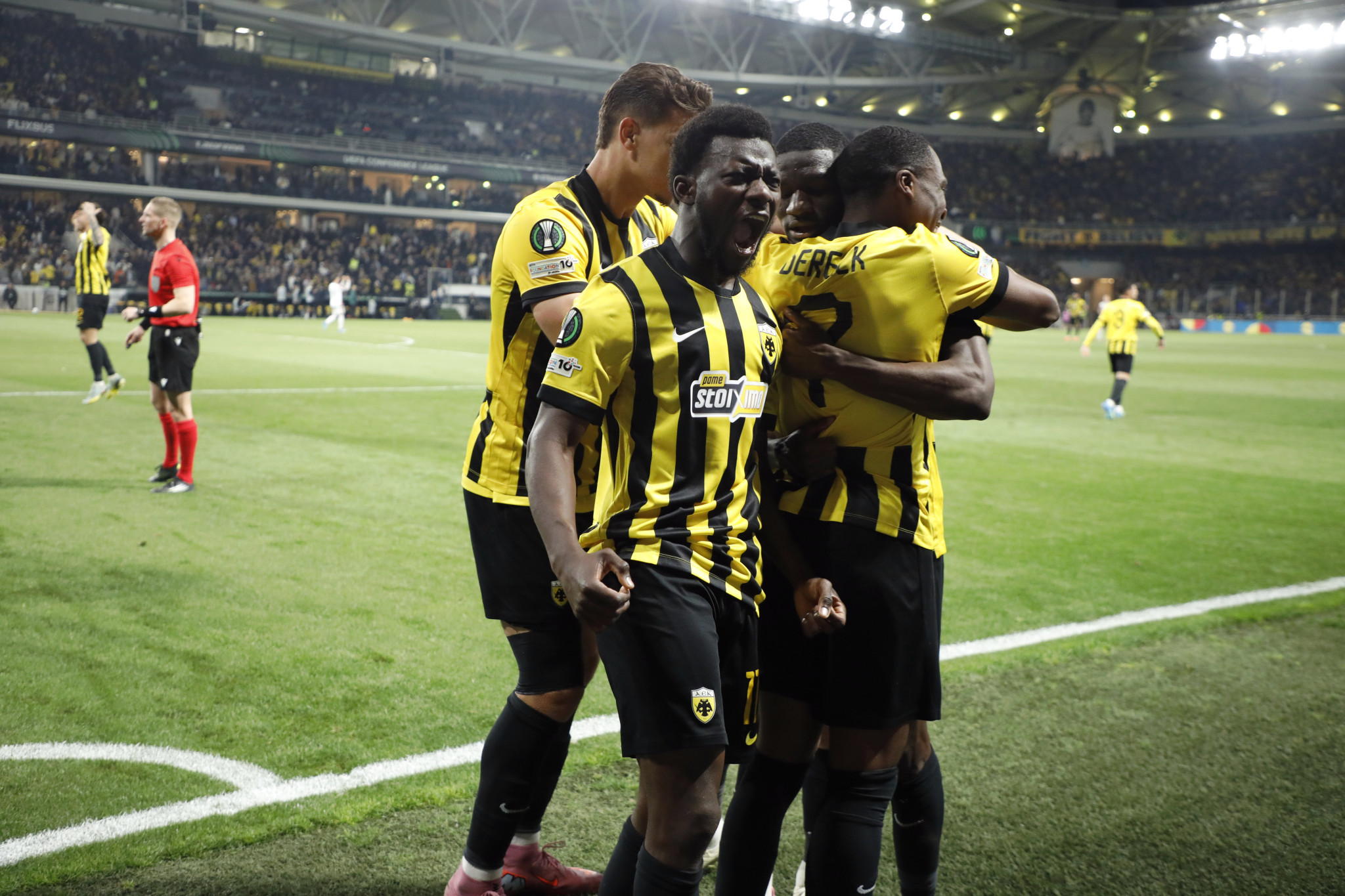 Η ΑΕΚ άγγιξε το όνειρο και φεύγει με το κεφάλι ψηλά!