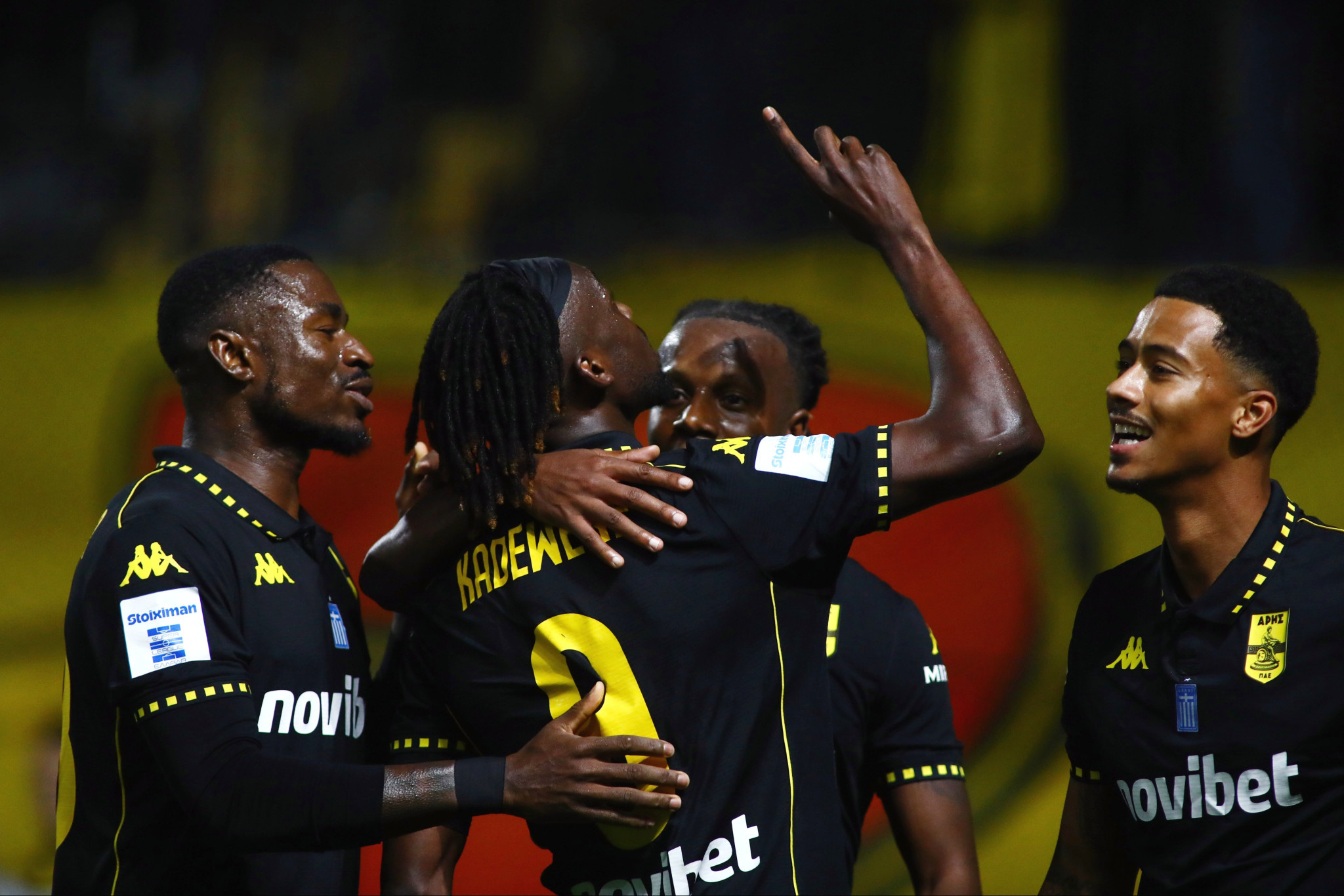 Ο Άρης έκανε ανατροπή στην ανατροπή, νίκησε τον Βόλο και μπήκε γερά στη μάχη της πέμπτης θέσης