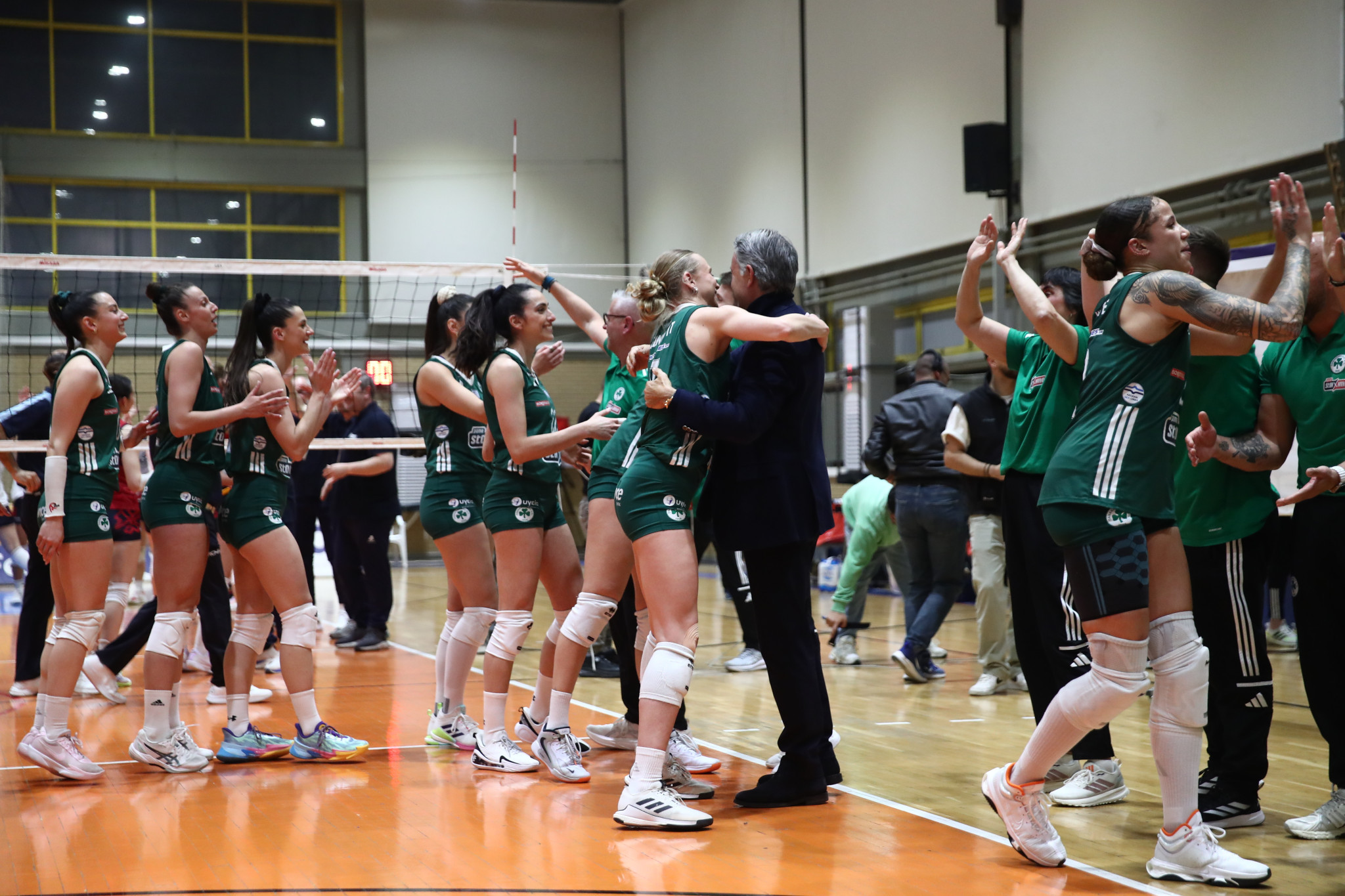 Τα συγχαρητήρια της ΠΑΕ Παναθηναϊκός στην γυναικεία ομάδα βόλεϊ για τη κατάκτηση του πρωταθλήματος