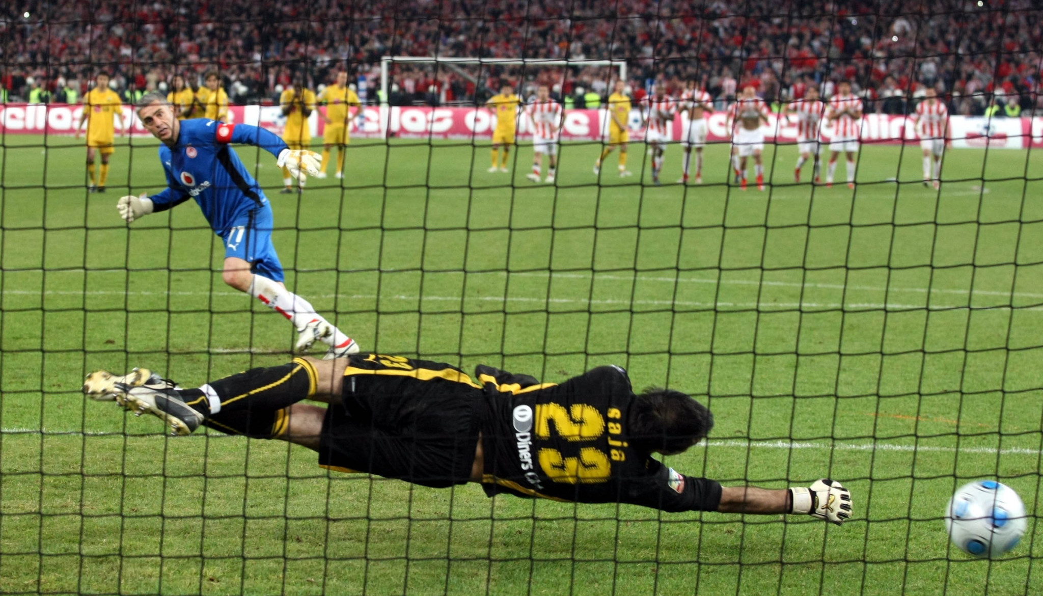 Οι 5+1 αλησμόνητοι τελικοί Κυπέλλου: Από την επτάρα της ΑΕΚ στη μεγάλη έκπληξη της ΑΕΛ και το έπος του 2009