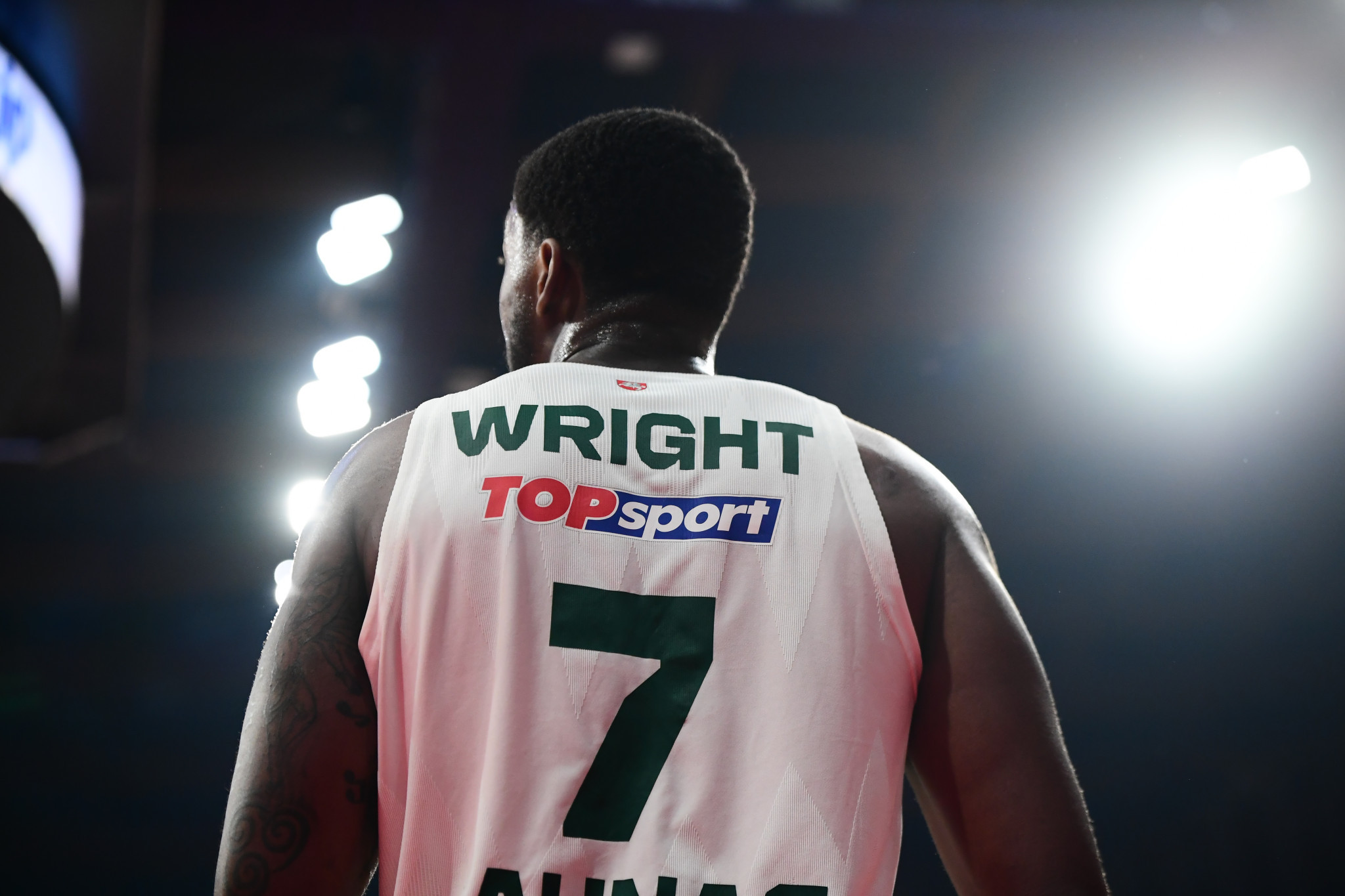 Παιχνίδι καριέρας από τον Μόουζες Ράιτ απέναντι στην Παρί