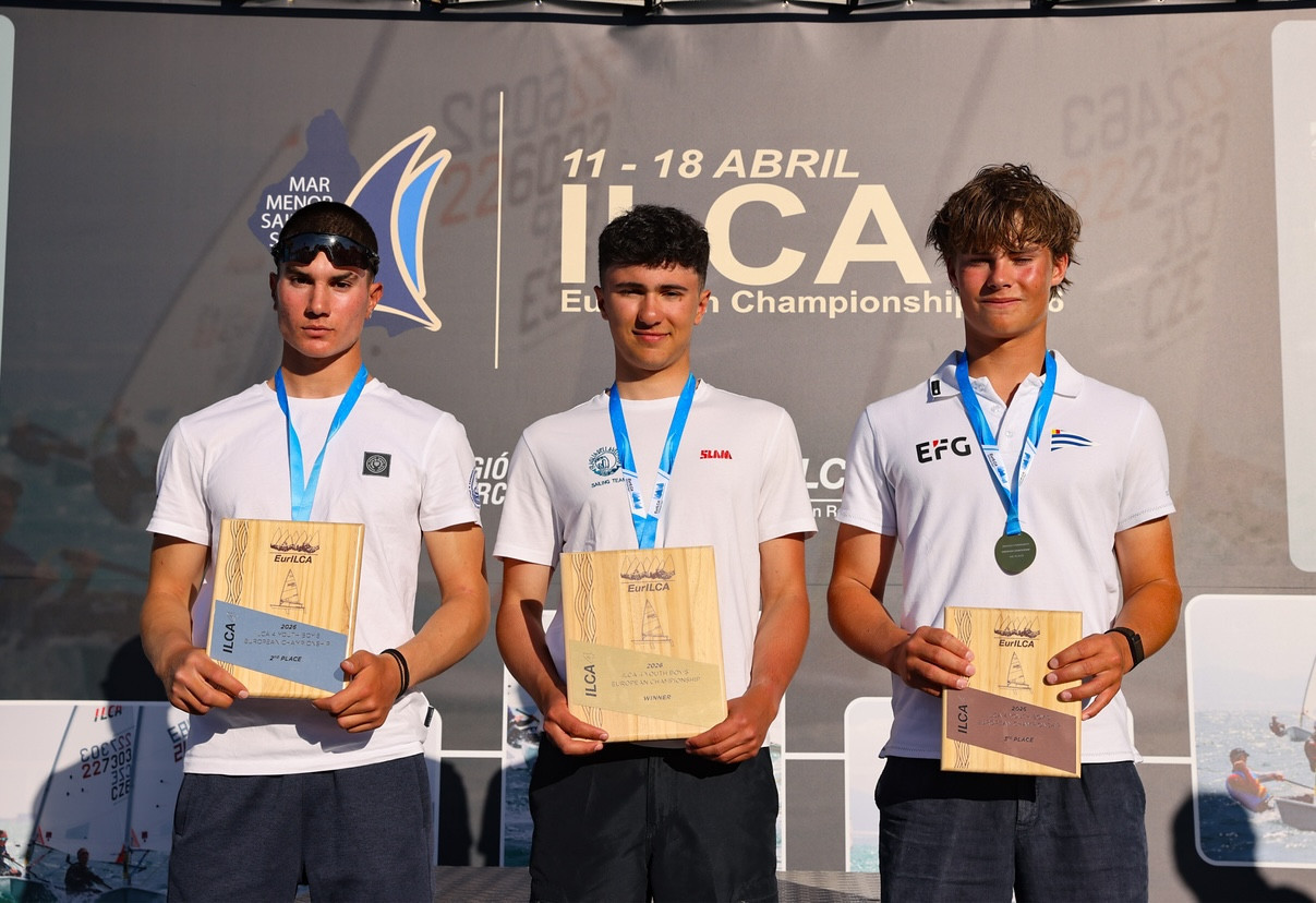 Τέσσερα αργυρά πήρε η νέα γενιά της ελληνικής ιστιοπλοΐας στο Ευρωπαϊκό Πρωτάθλημα ILCA 4