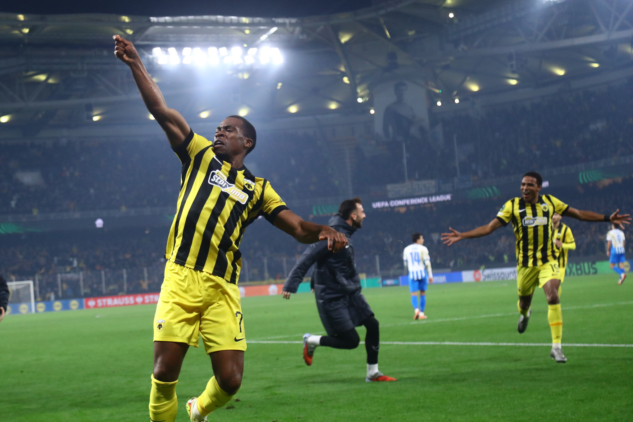 Η ΑΕΚ αναζητά το «θαύμα» του ’77 για μια ιστορική ανατροπή κόντρα στη Ράγιο Βαγιεκάνο