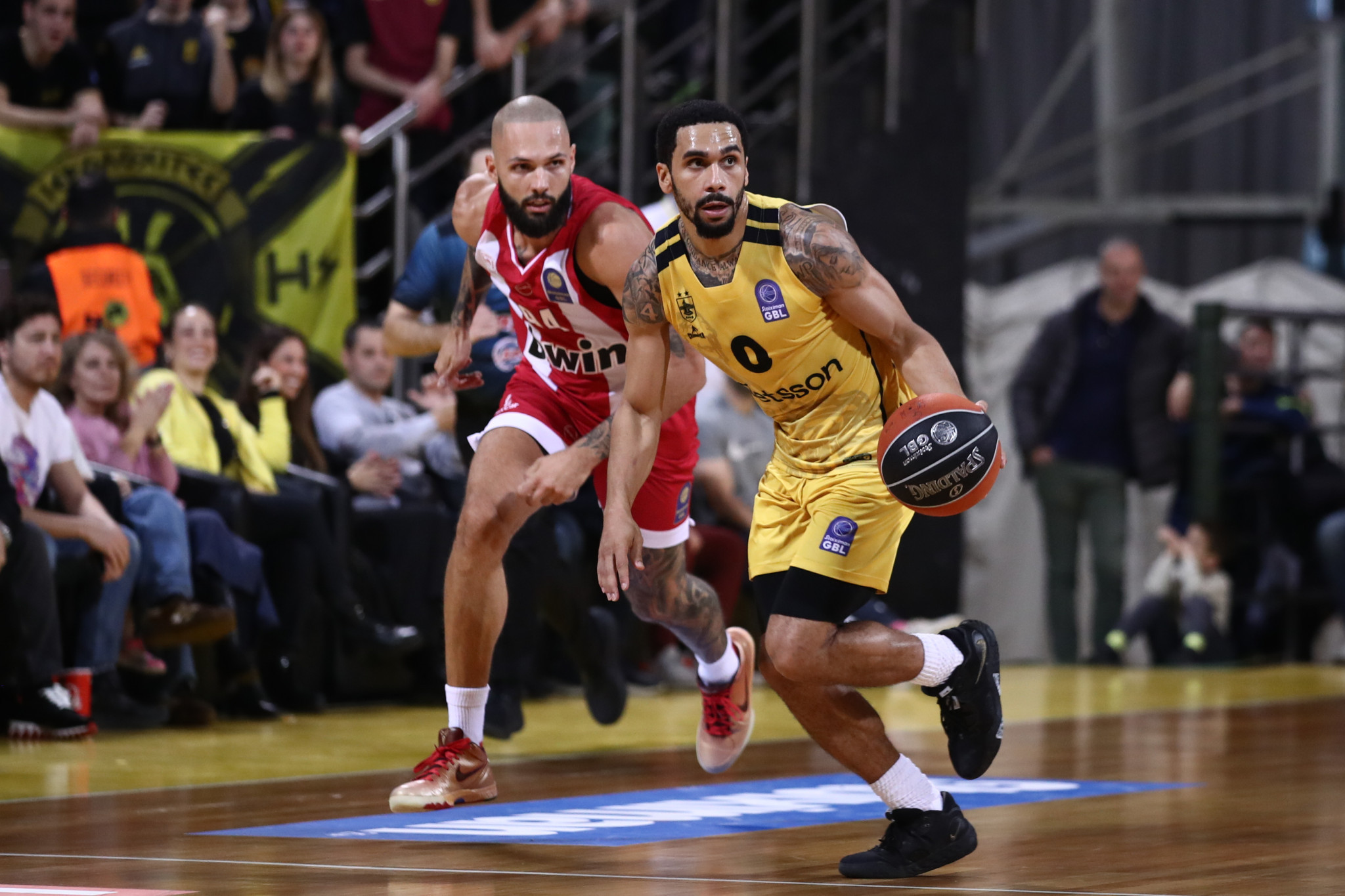 Πού θα δείτε Ολυμπιακός - Άρης και Πανιώνιος - ΑΕΚ για τη Stoiximan GBL