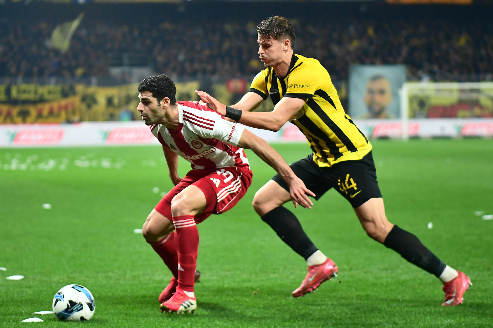 Η «τρελή» διακύμανση στην κορυφή της Stoiximan Super League - Το γράφημα με την κούρσα τίτλου