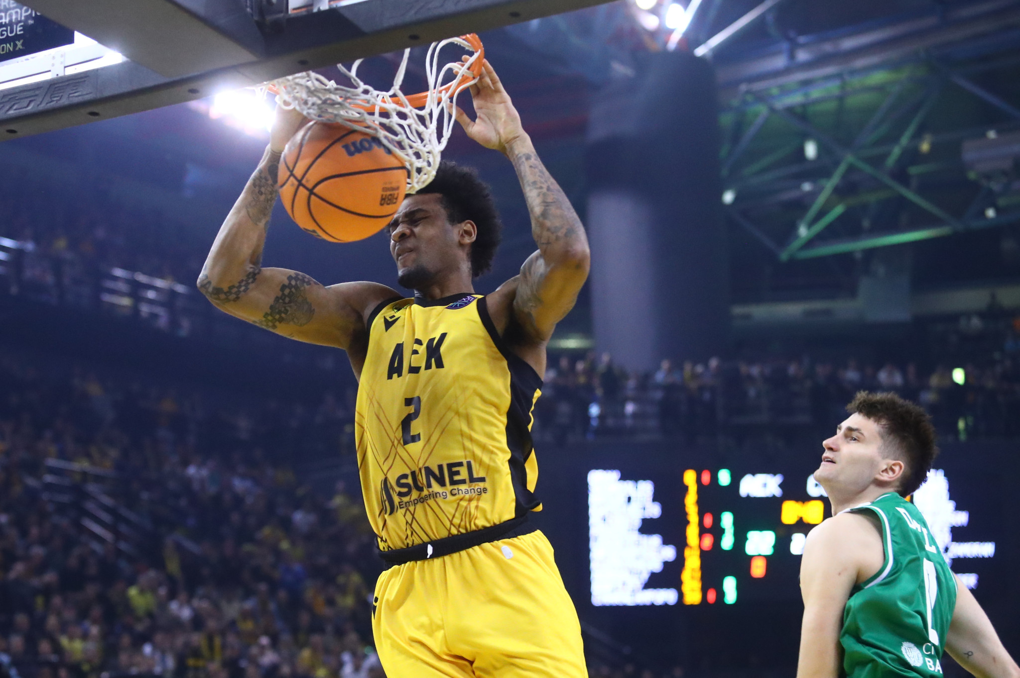 Η Βασίλισσα ΑΕΚ «πάτησε» την Μπανταλόνα και πάει για να σηκώσει το Ευρωπαϊκό!