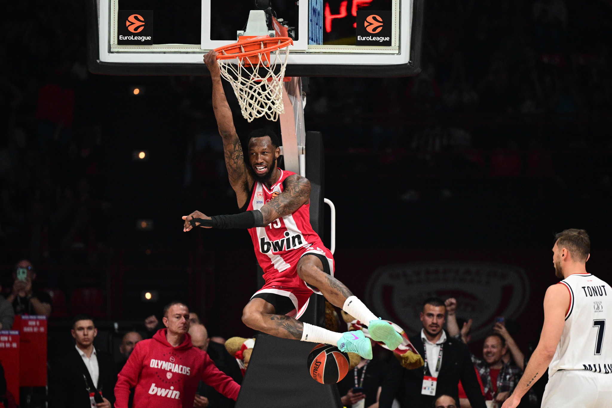 Τώρα αρχίζει το καλό για τον Ολυμπιακό