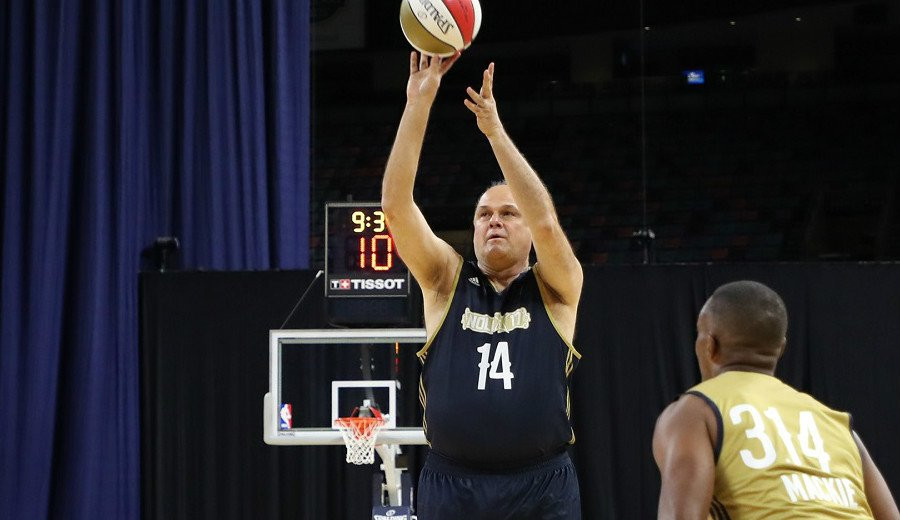 Θλίψη: «Έφυγε» από τη ζωή ο θρύλος Όσκαρ Σμιντ