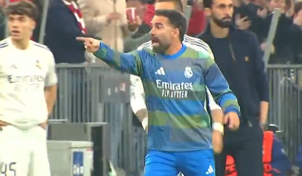 Έξαλλος ο Καρβαχάλ με τον διαιτητή του Μπάγερν - Ρεάλ: «Είναι δικό σου το γ@μημ#νο λάθος» (video)