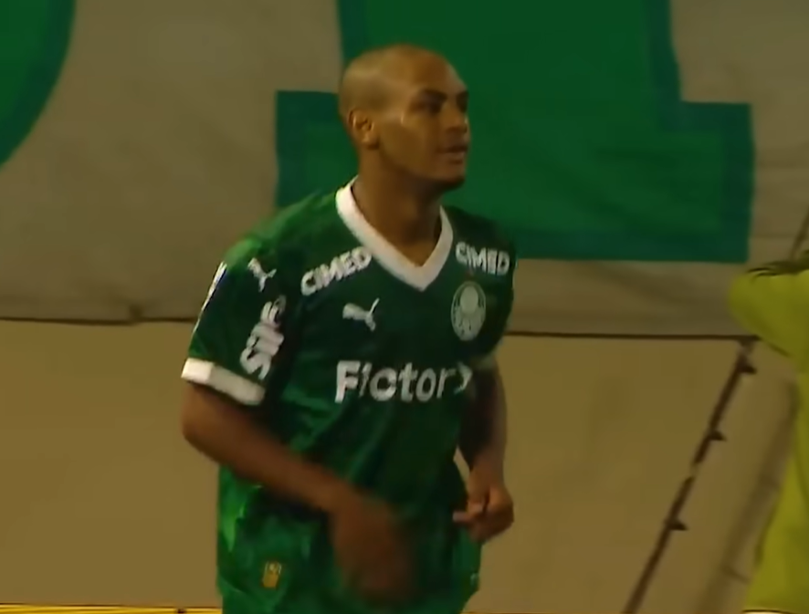 Η Γιουνάιτεντ παλεύει με Σίτι και Μπαρτσελόνα για «wonderkid» της Παλμέιρας