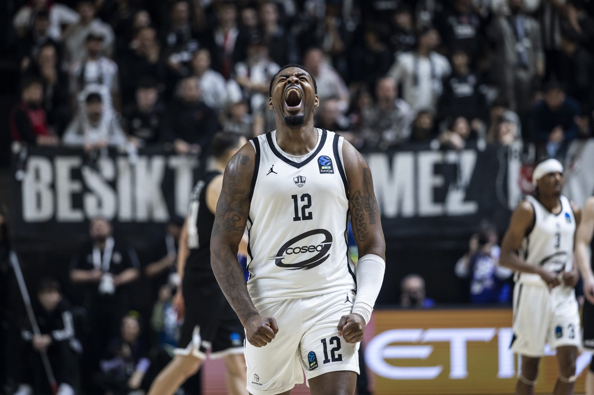 Βήμα τίτλου η Μπουργκ, νίκησε εύκολα την Μπεσίκτας στην Κωνσταντινούπολη για το EuroCup