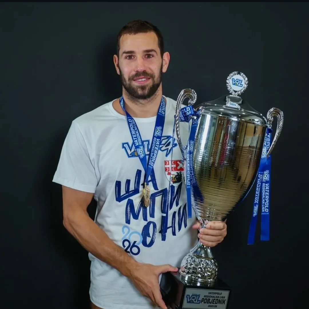 Ο Βλαχόπουλος σήκωσε με τη Ραντνίτσκι την πρώτη κούπα στην νέα λίγκα Σερβίας-Μαυροβουνίου